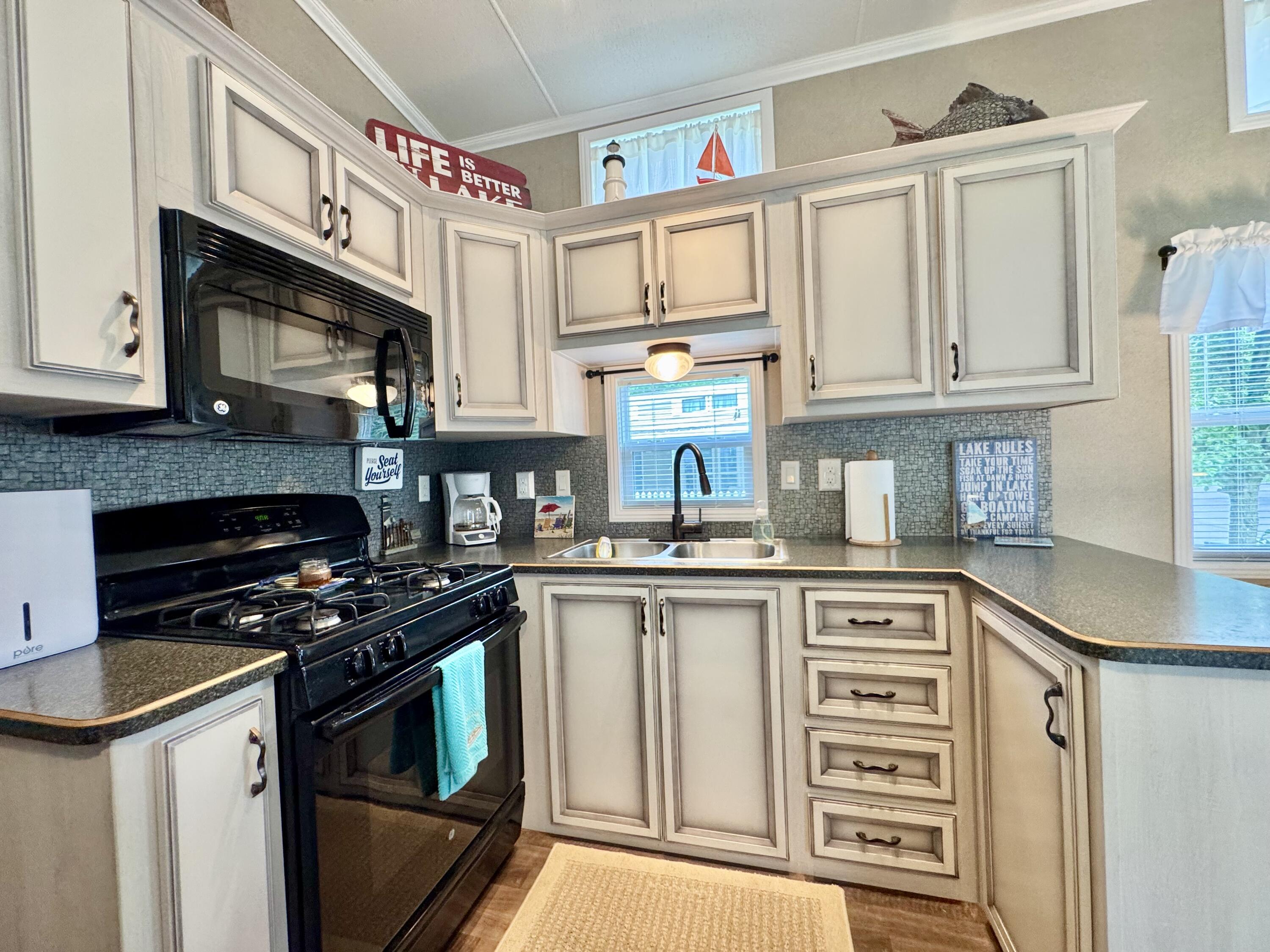 11377 Township Road 266, Lakeview, Ohio 43331
