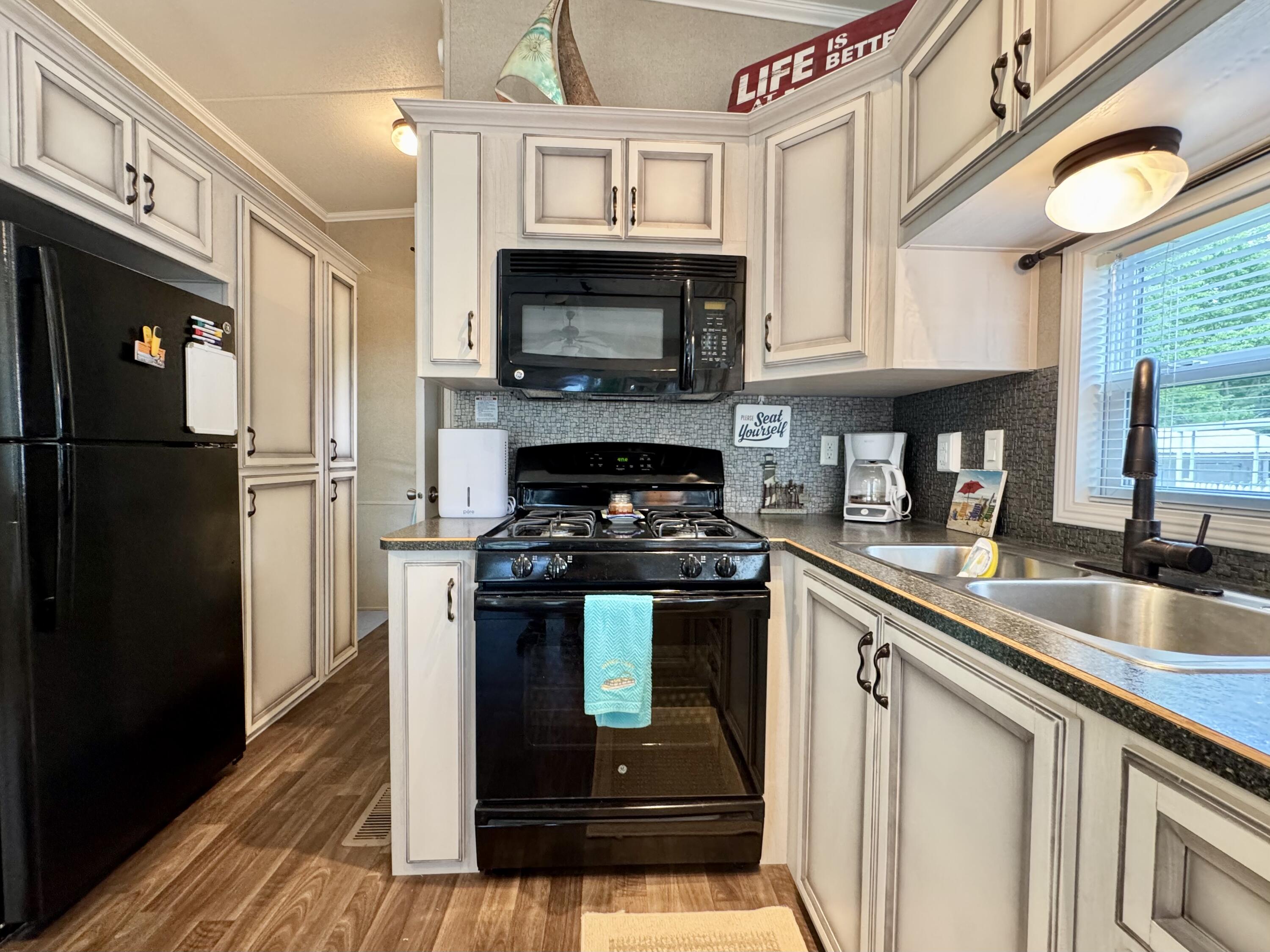 11377 Township Road 266, Lakeview, Ohio 43331