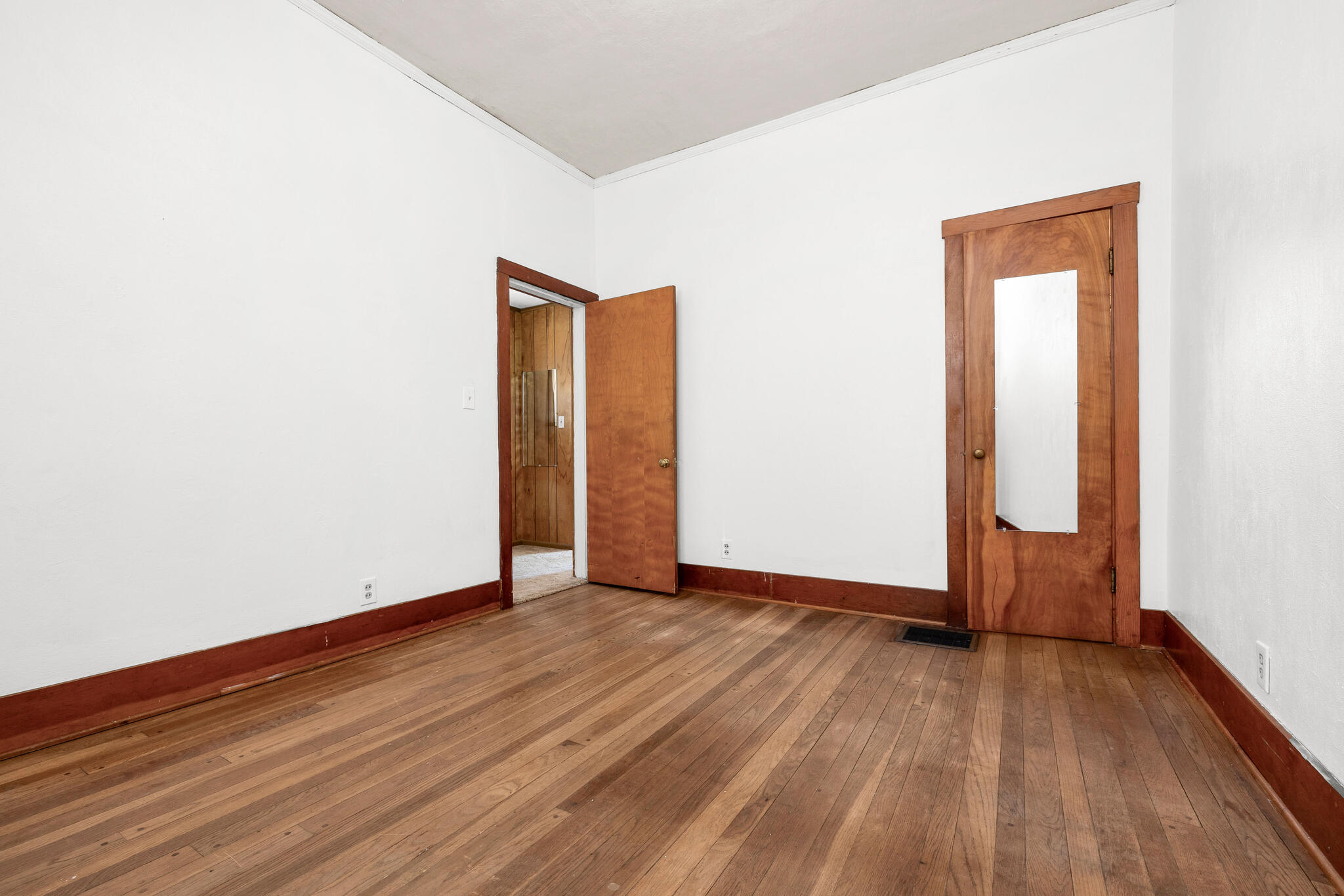 218 Sandusky, Rushsylvania, Ohio 43347