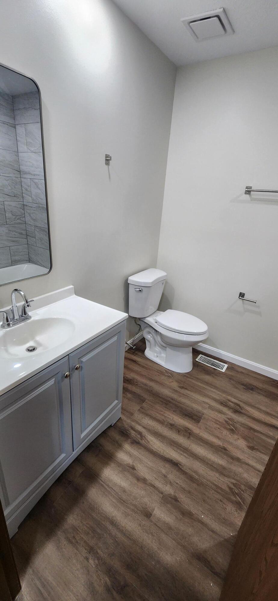 825 Comanche, Tipp City, Ohio 45371
