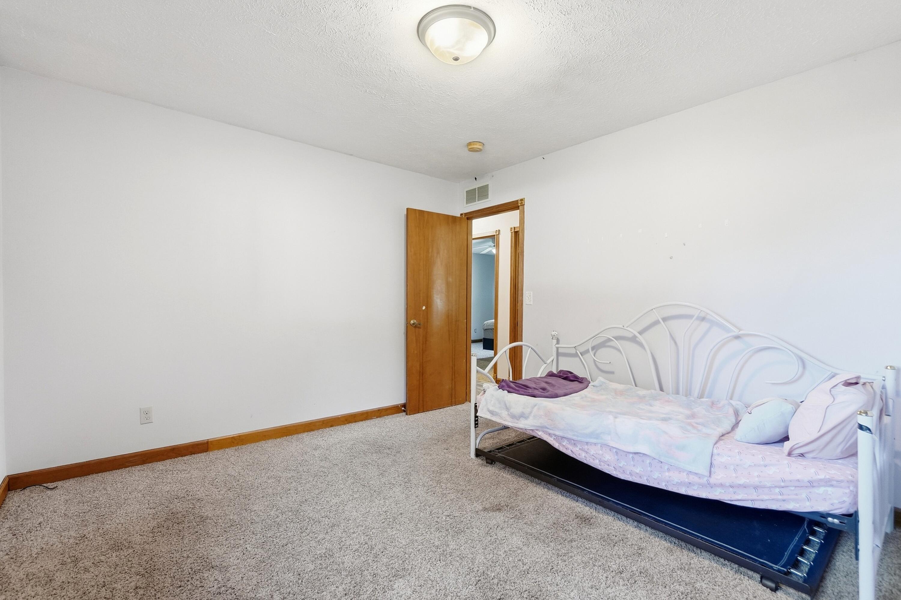 2330 Riverside, Sidney, Ohio 45365