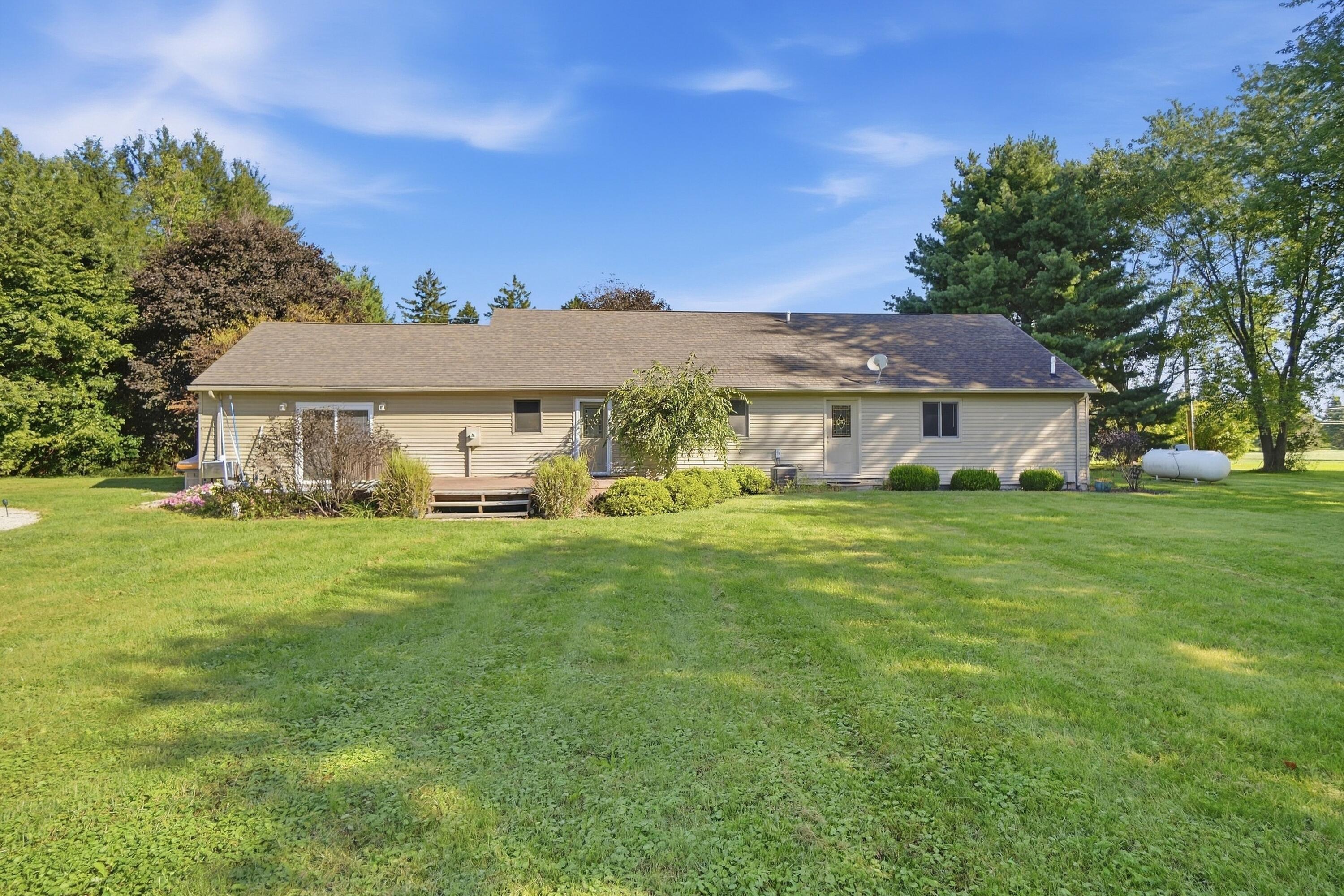 2330 Riverside, Sidney, Ohio 45365