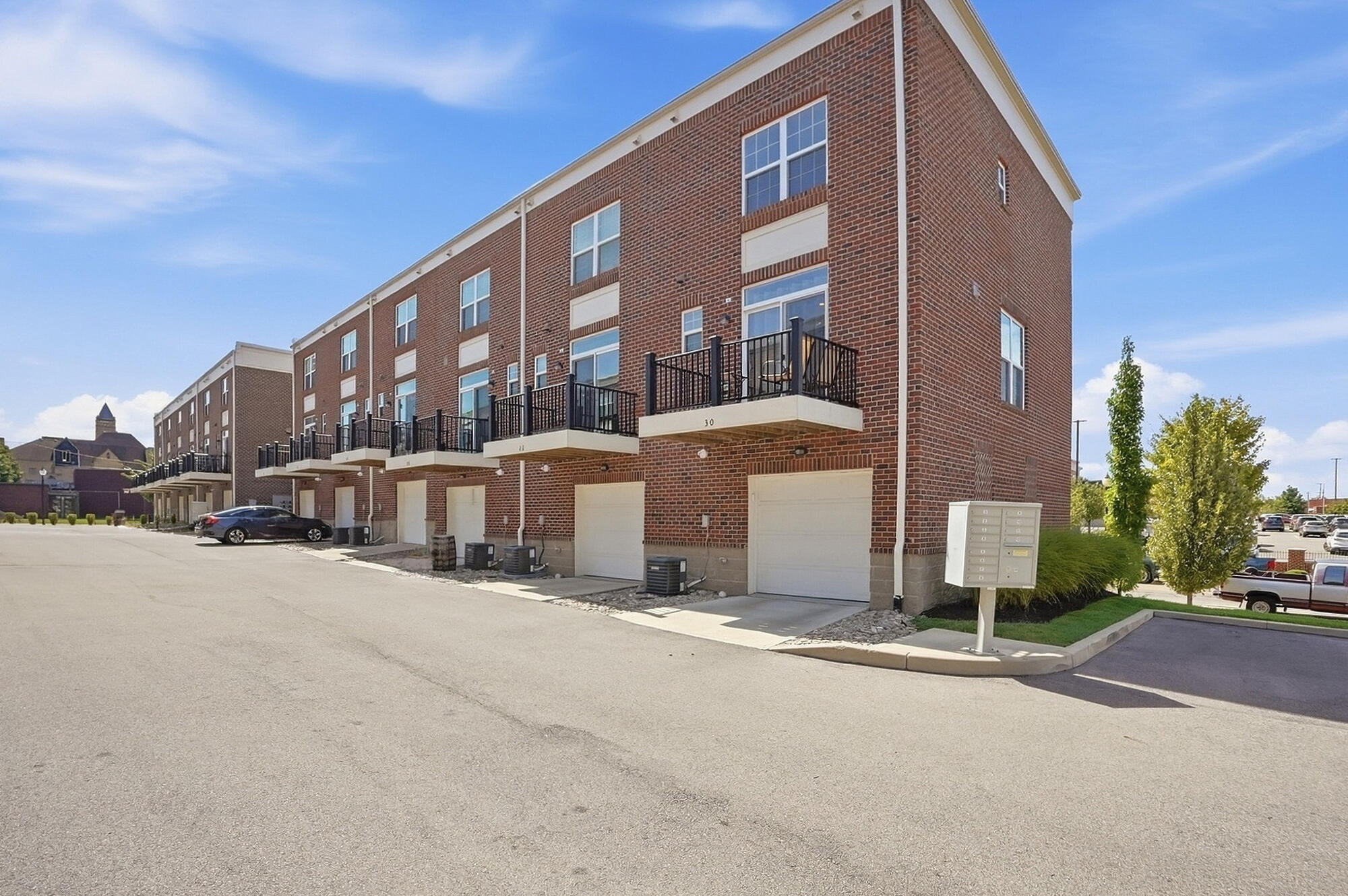 30 Center, Springfield, Ohio 45502