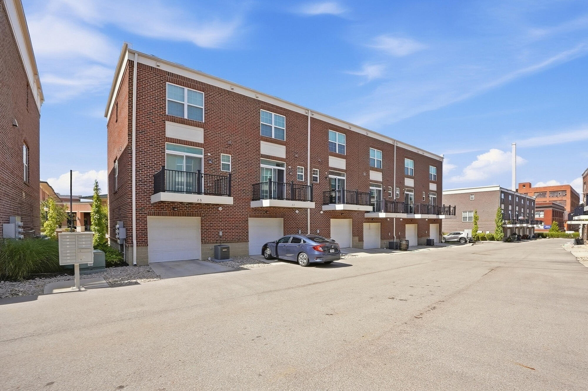 30 Center, Springfield, Ohio 45502