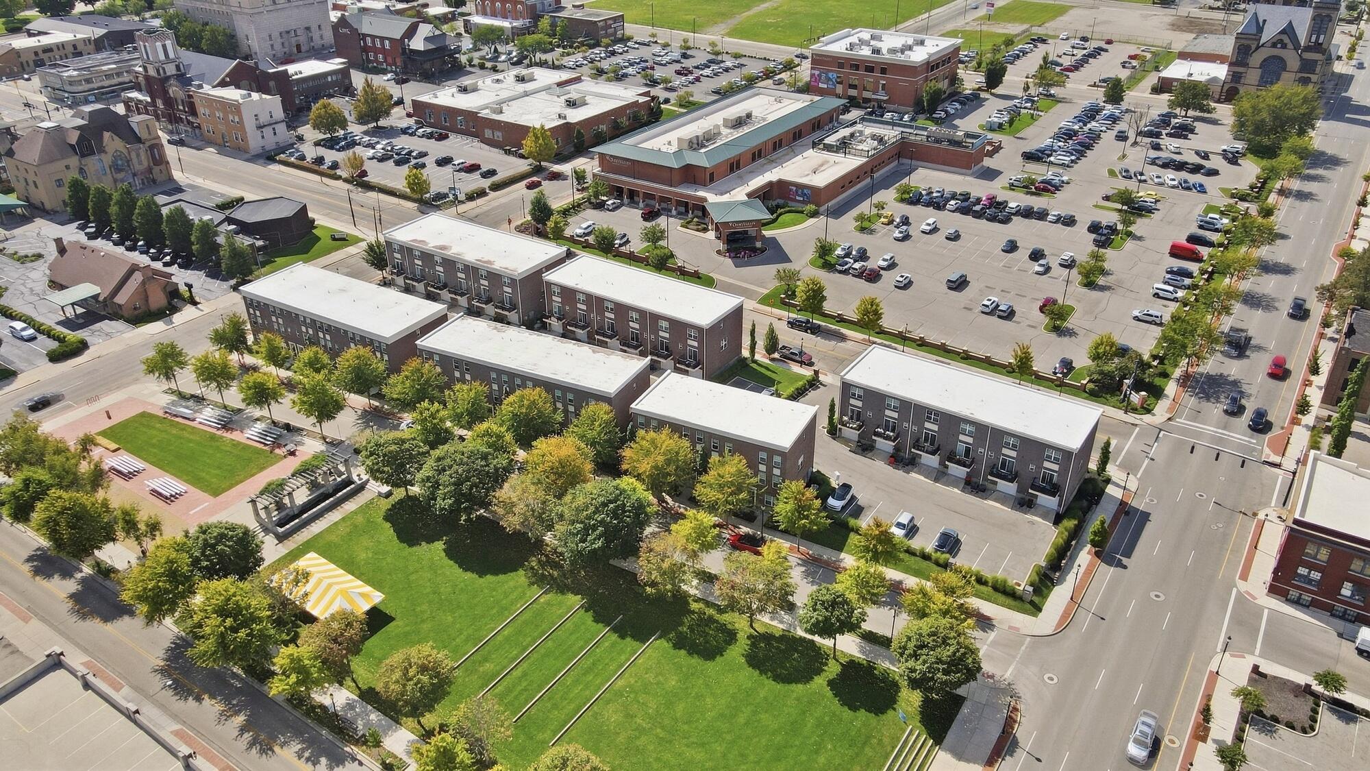 30 Center, Springfield, Ohio 45502