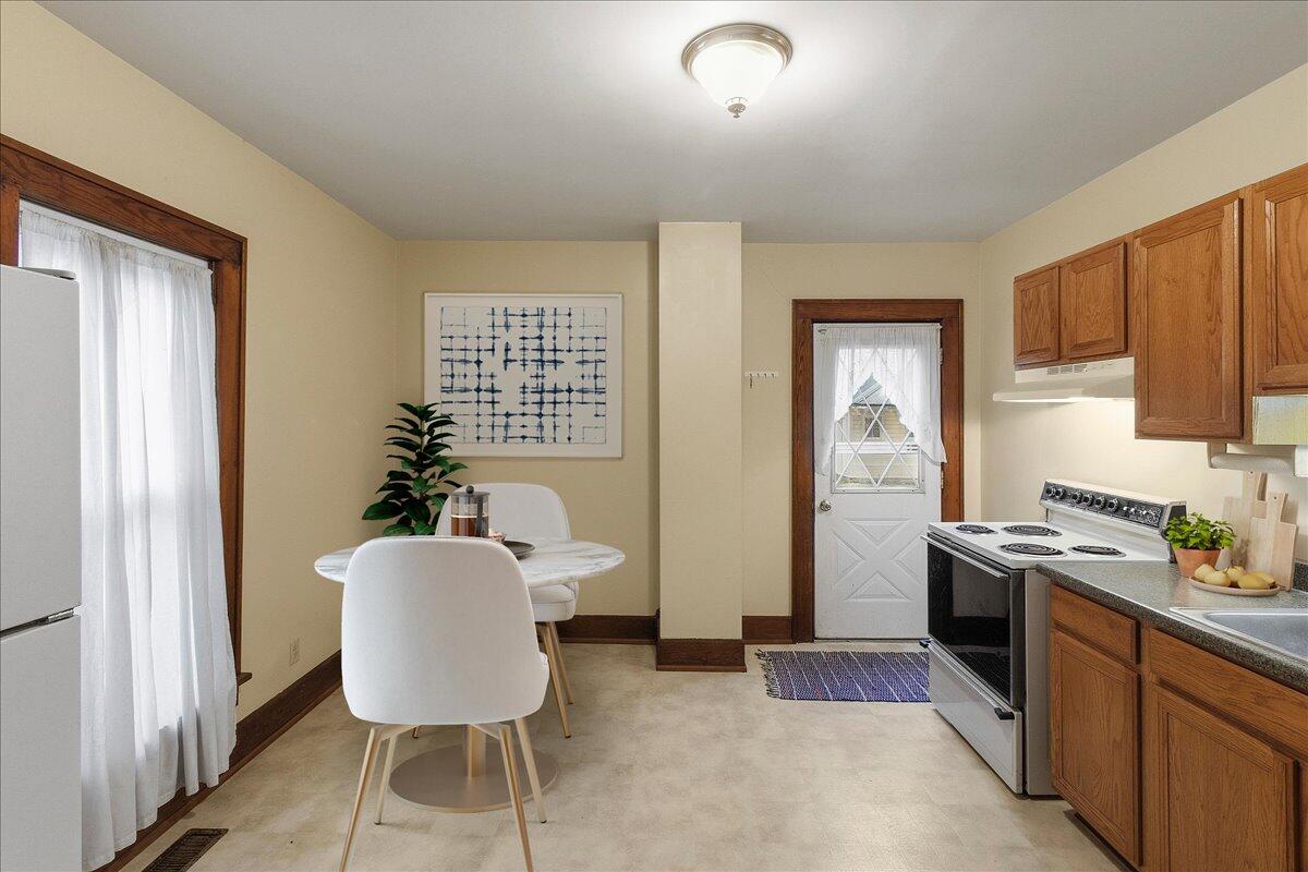 309 Detroit, West Liberty, Ohio 43357