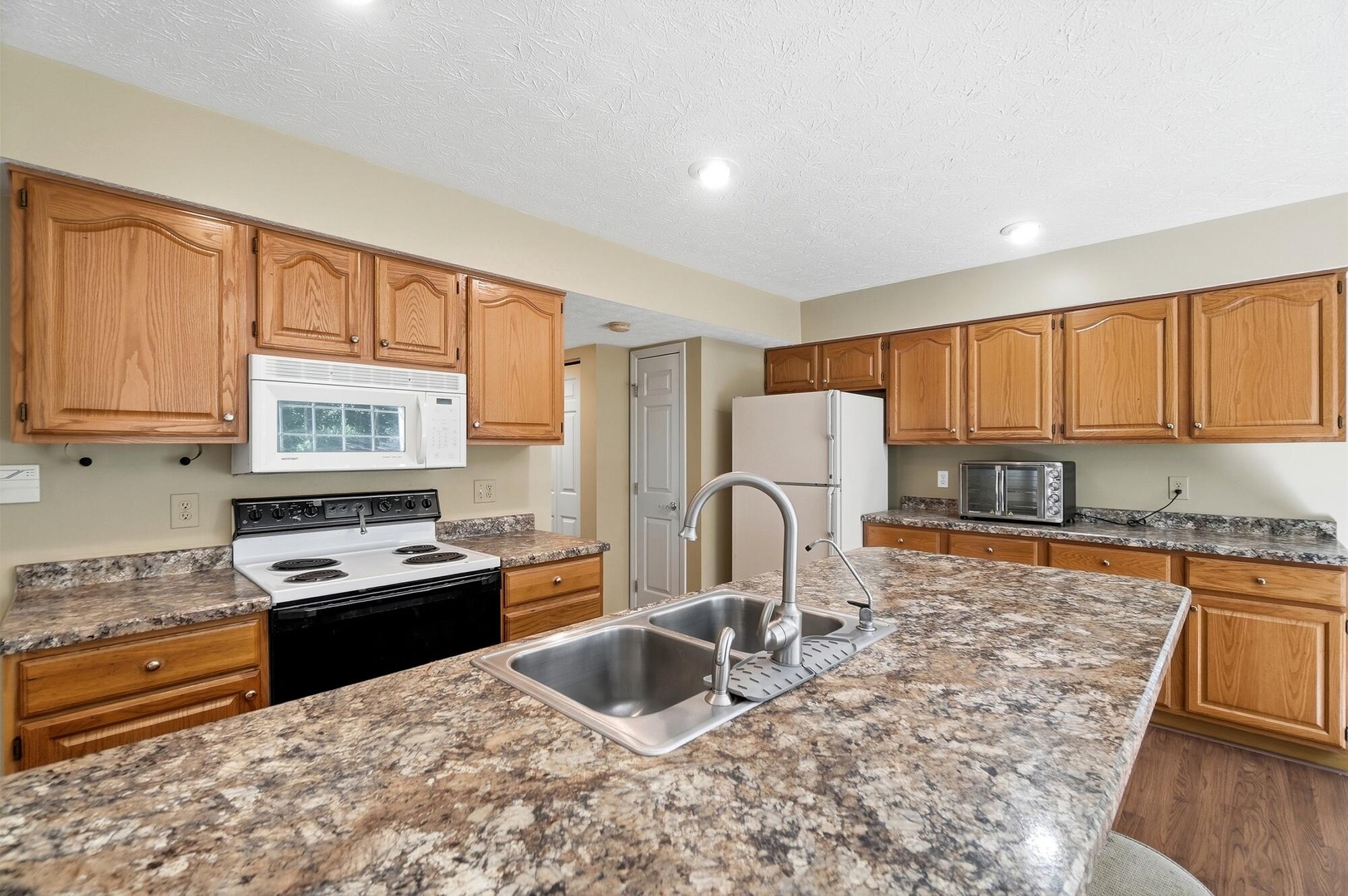 660 Golf View, Vandalia, Ohio 45377