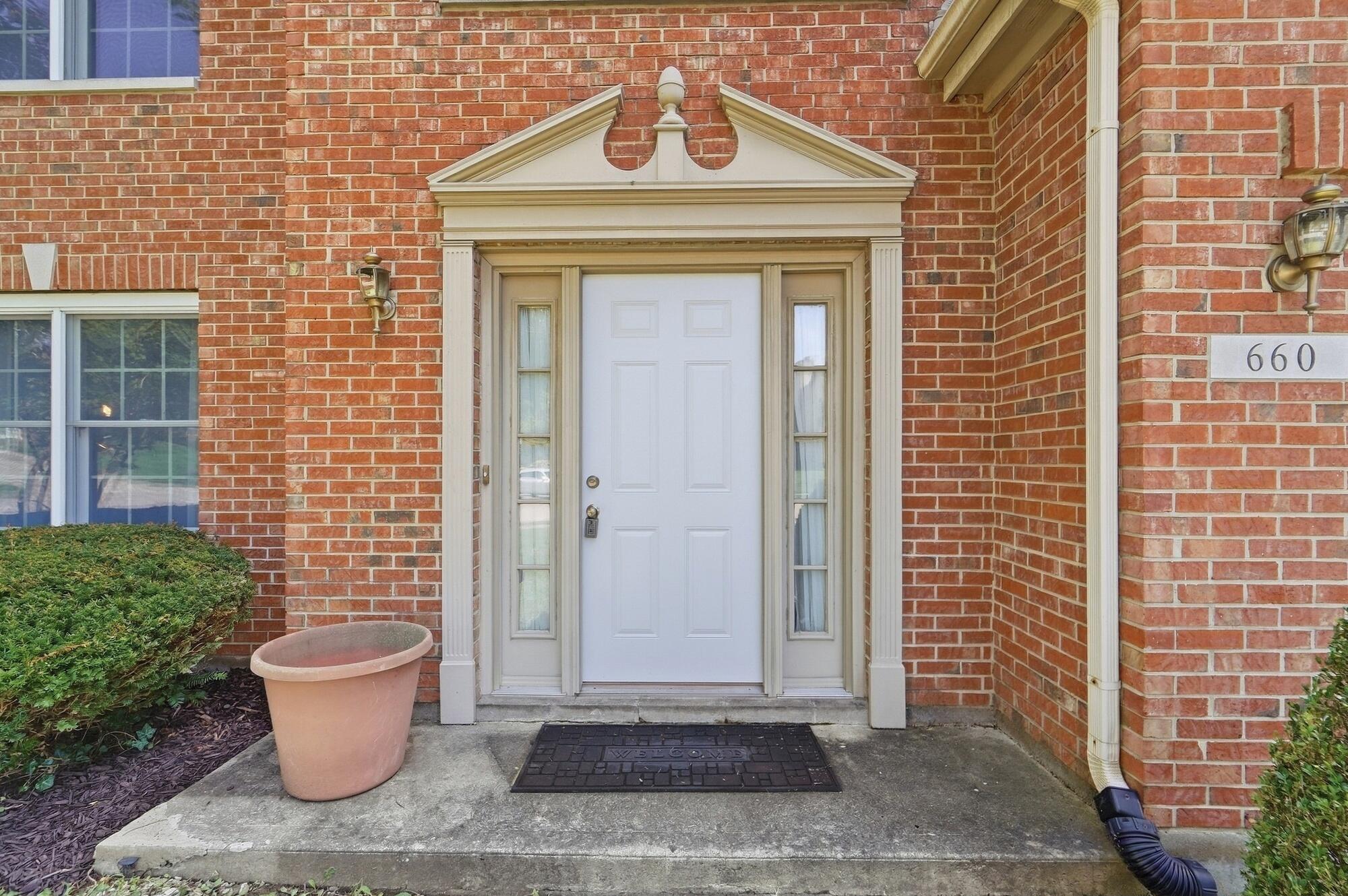 660 Golf View, Vandalia, Ohio 45377