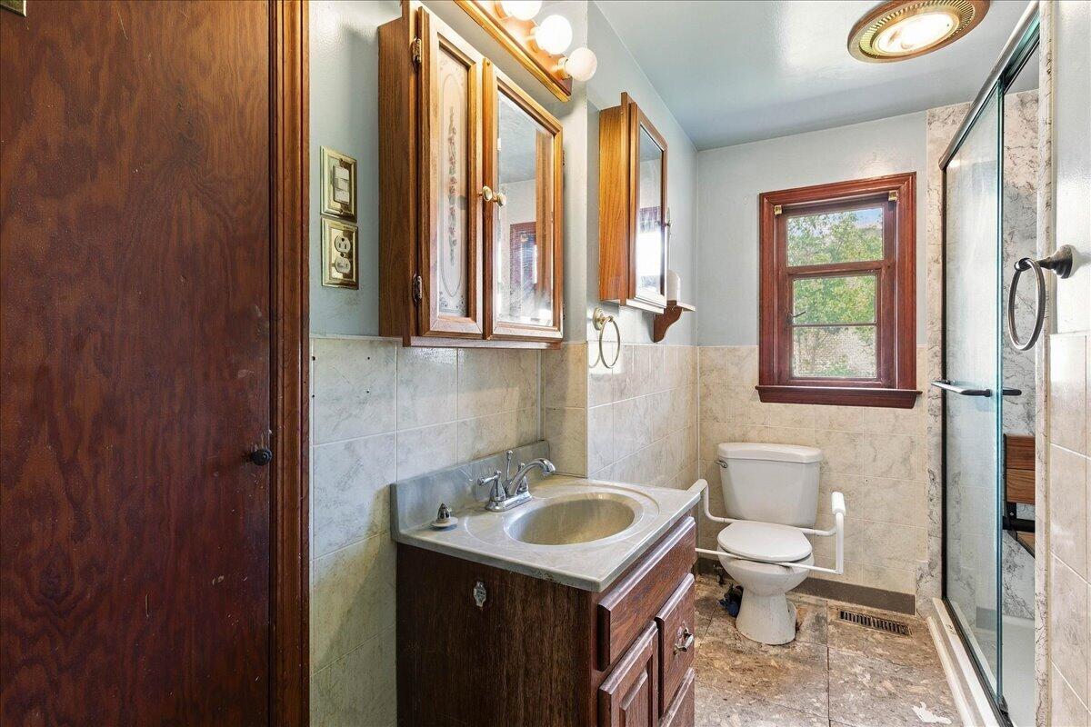 212 Auburn, Bellefontaine, Ohio 43311
