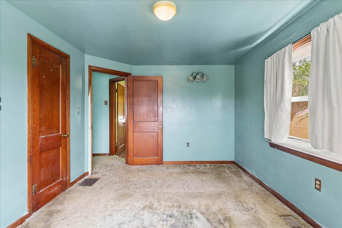 212 Auburn, Bellefontaine, Ohio 43311