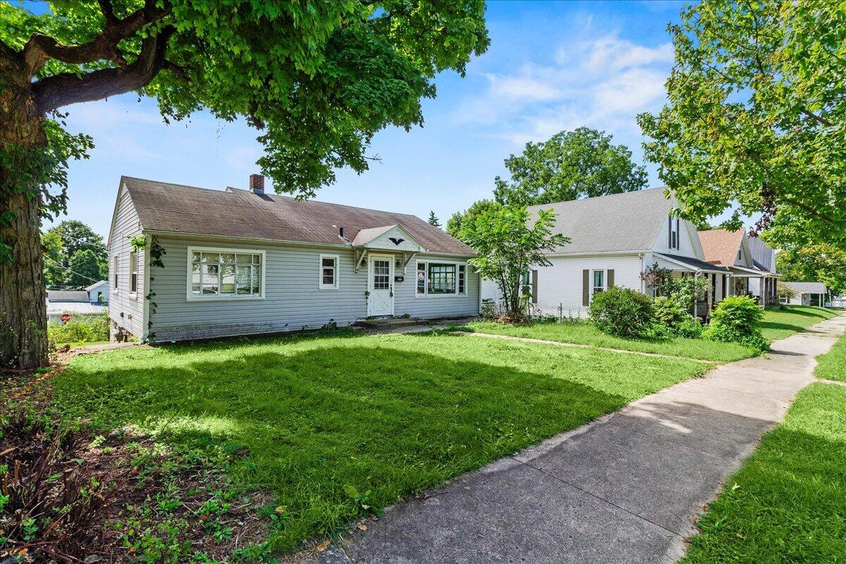 212 Auburn, Bellefontaine, Ohio 43311