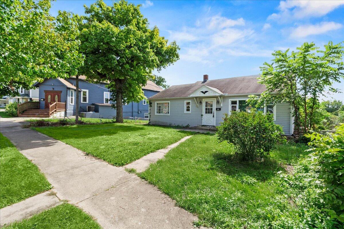 212 Auburn, Bellefontaine, Ohio 43311