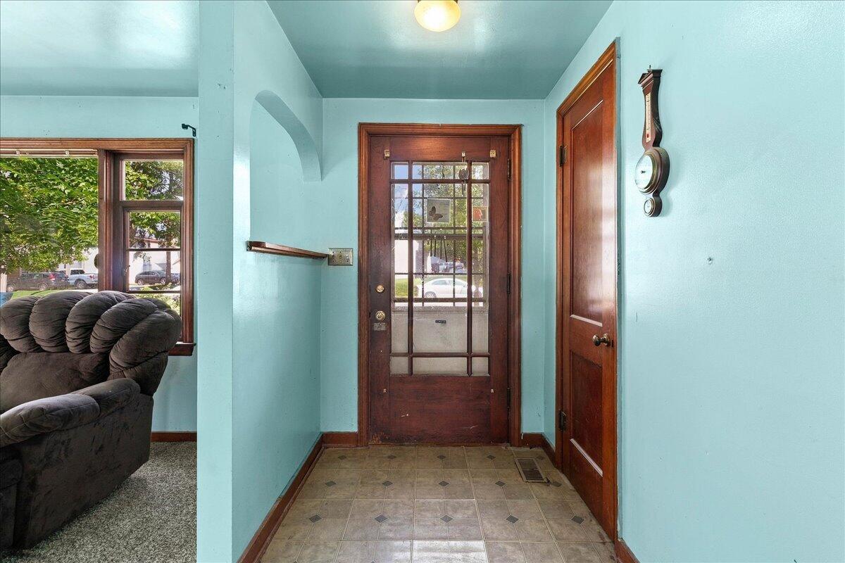 212 Auburn, Bellefontaine, Ohio 43311