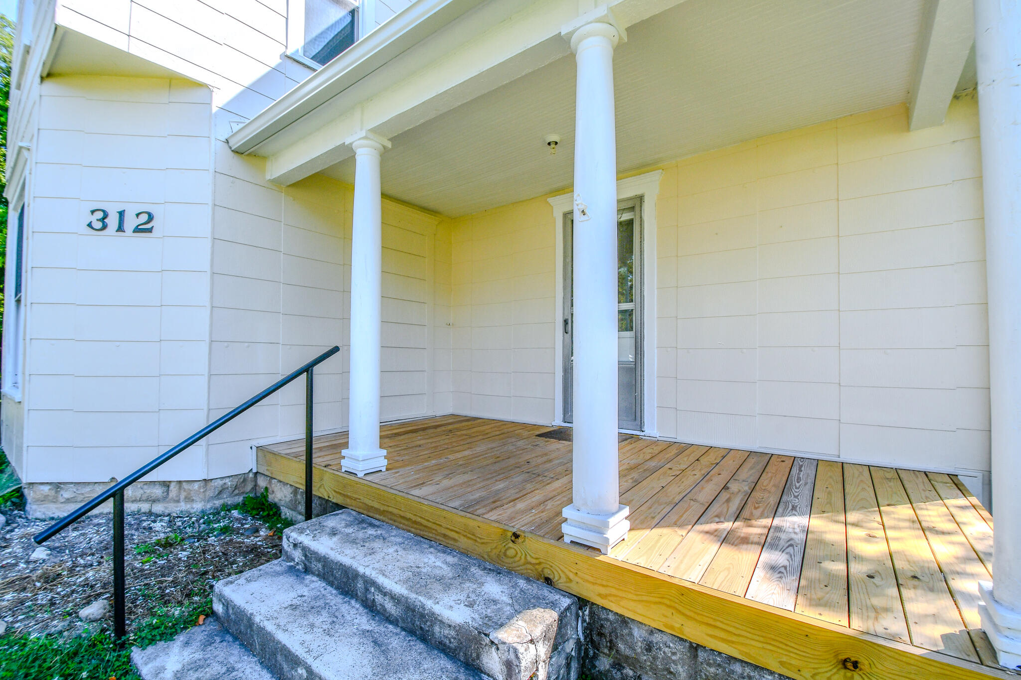 312 Monroe, Christiansburg, Ohio 45389