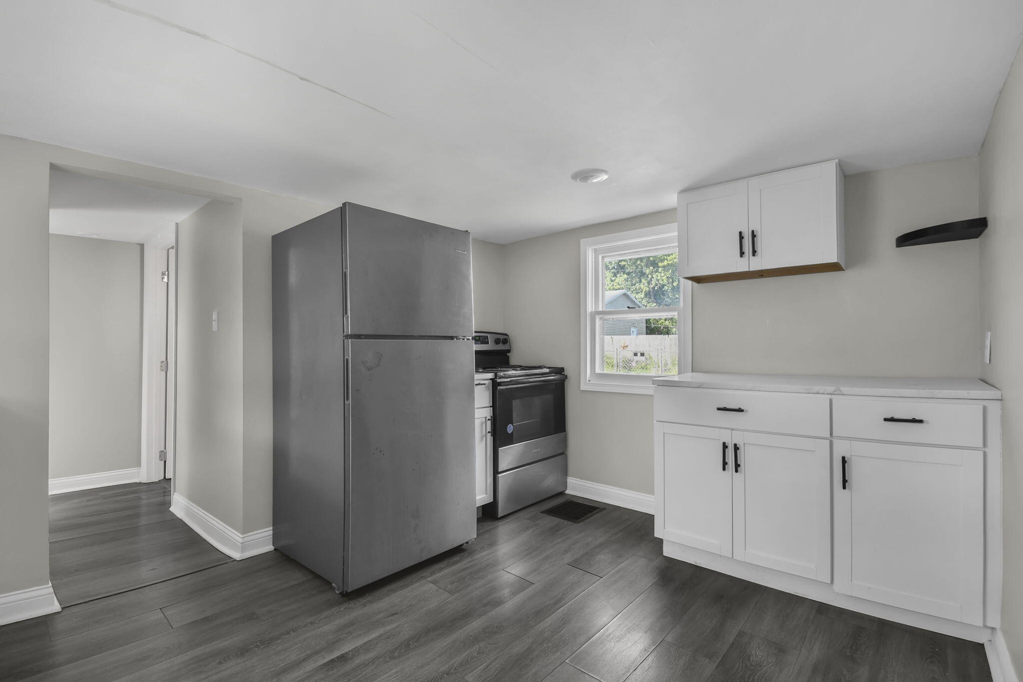 859 Jones, Newark, Ohio 43055