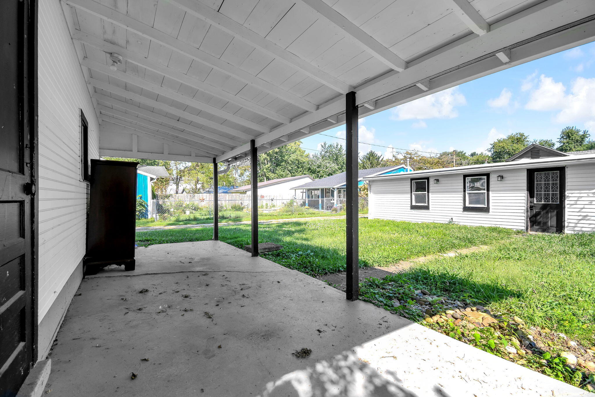 859 Jones, Newark, Ohio 43055