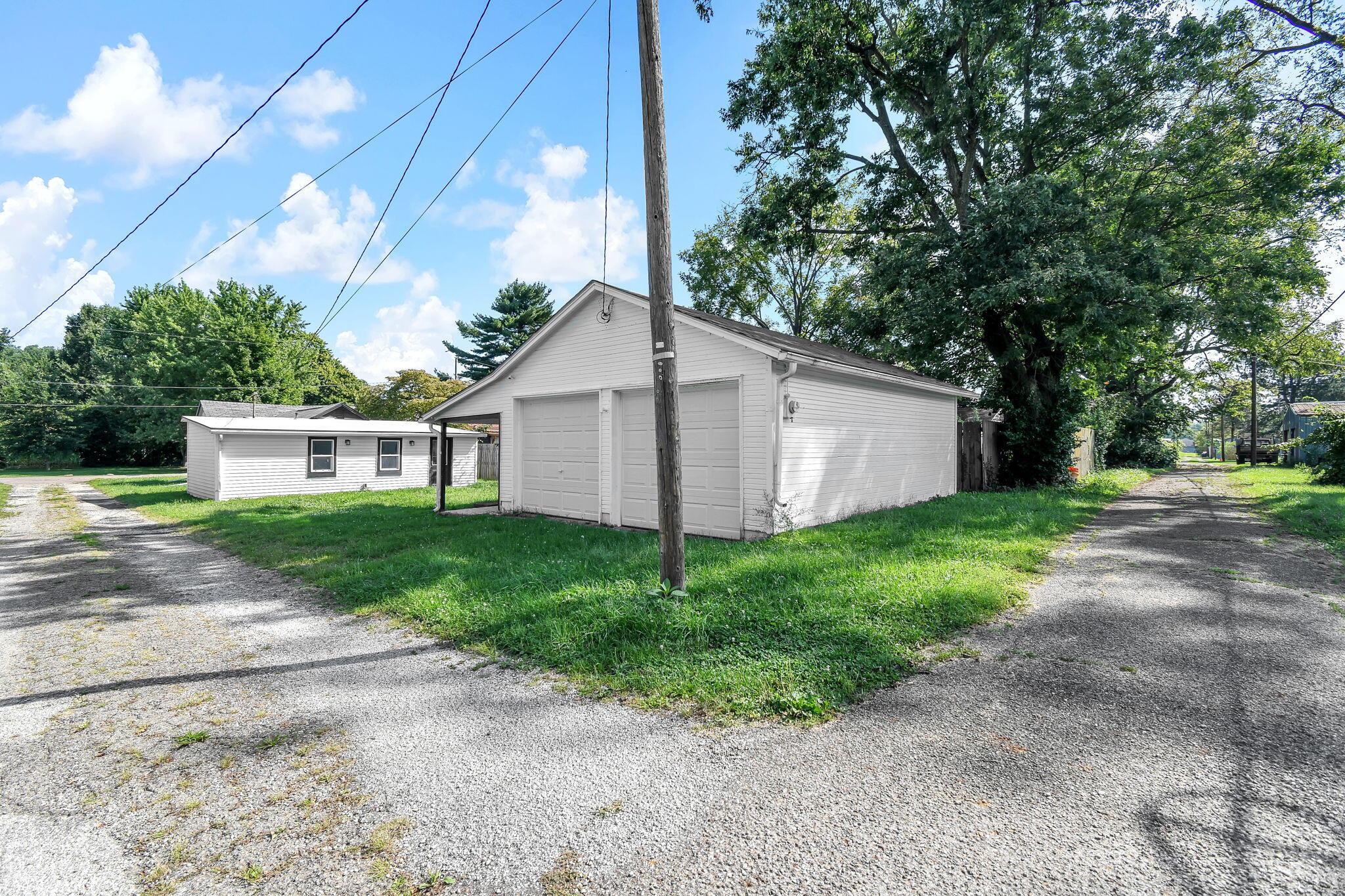 859 Jones, Newark, Ohio 43055