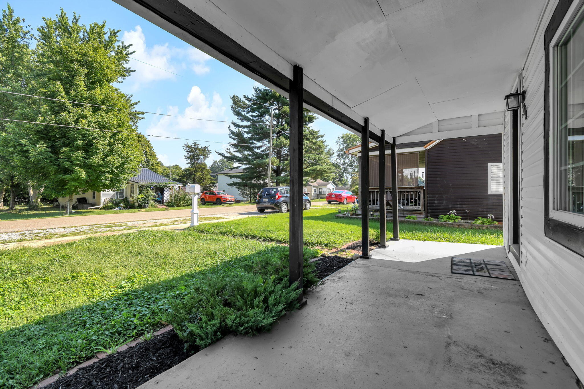 859 Jones, Newark, Ohio 43055