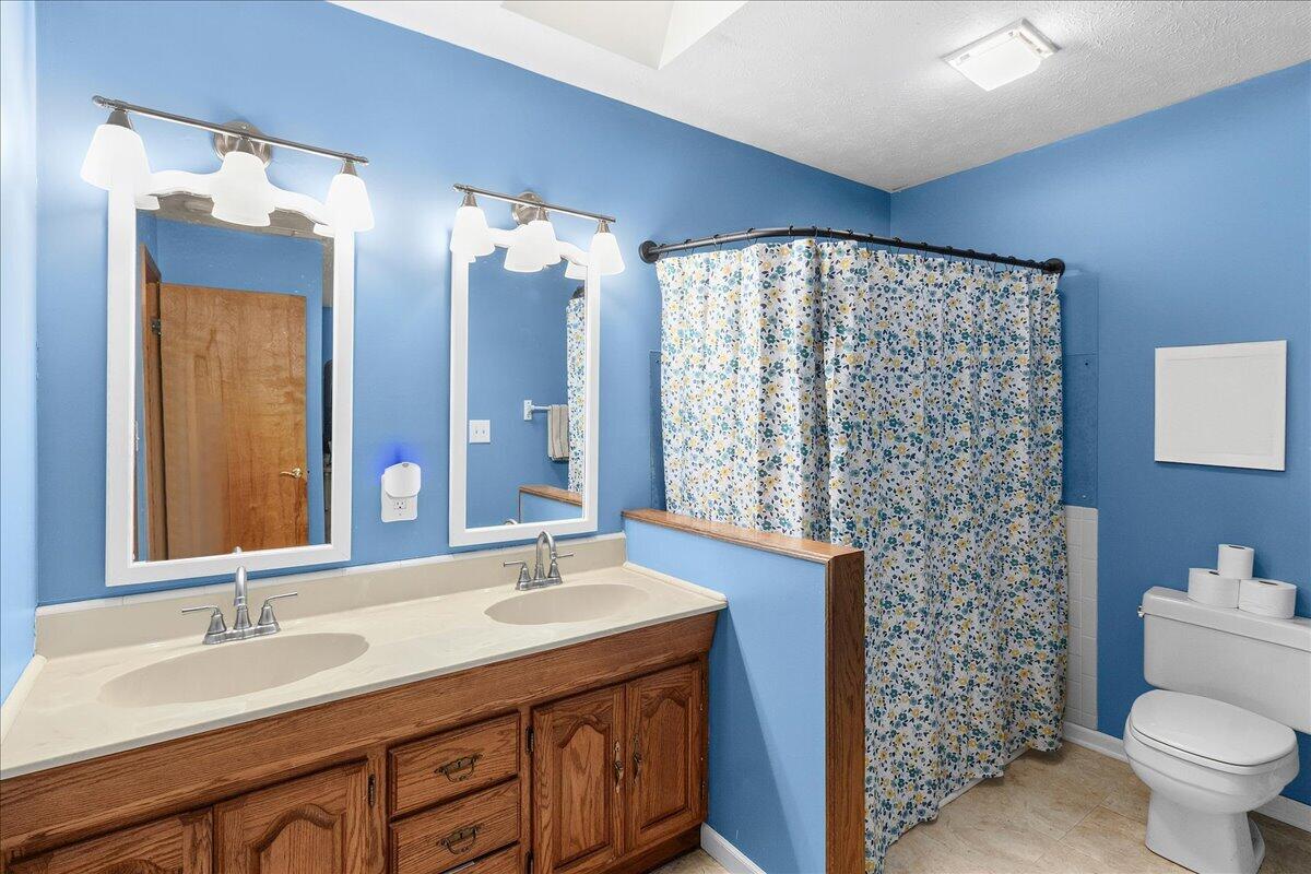 7056 US Highway 36, Saint Paris, Ohio 43072
