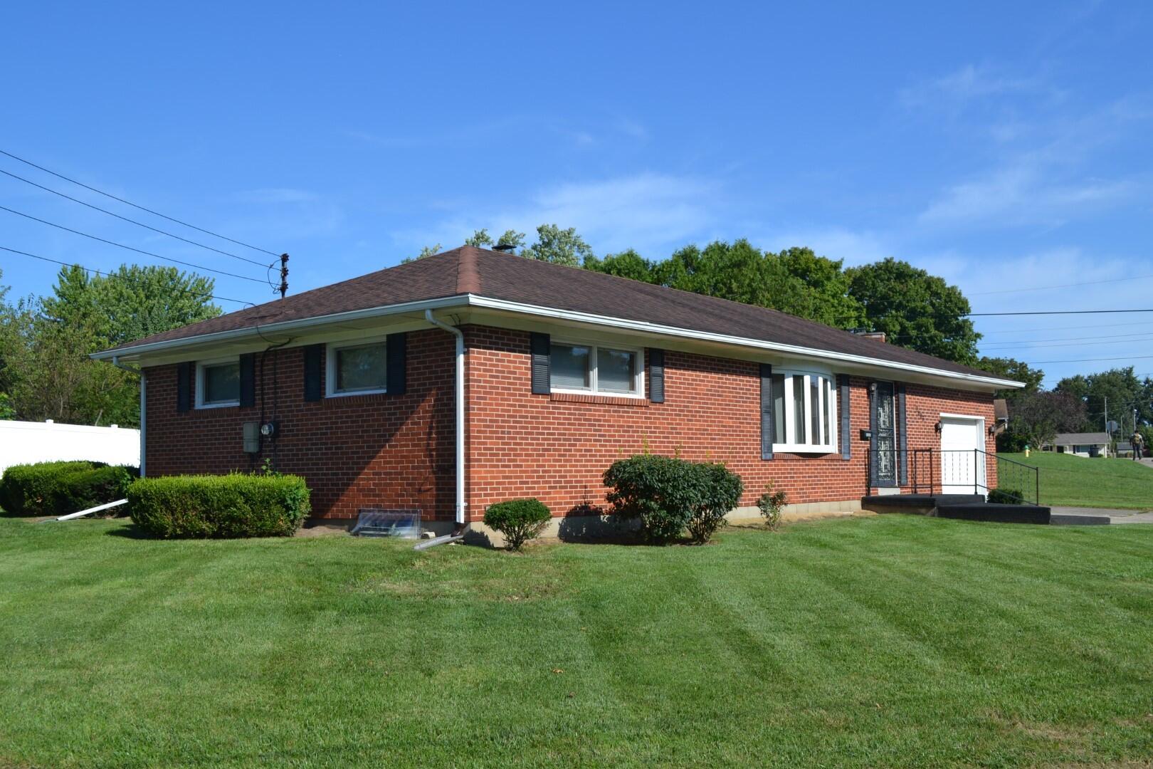 2683 Home Orchard, Springfield, Ohio 45503