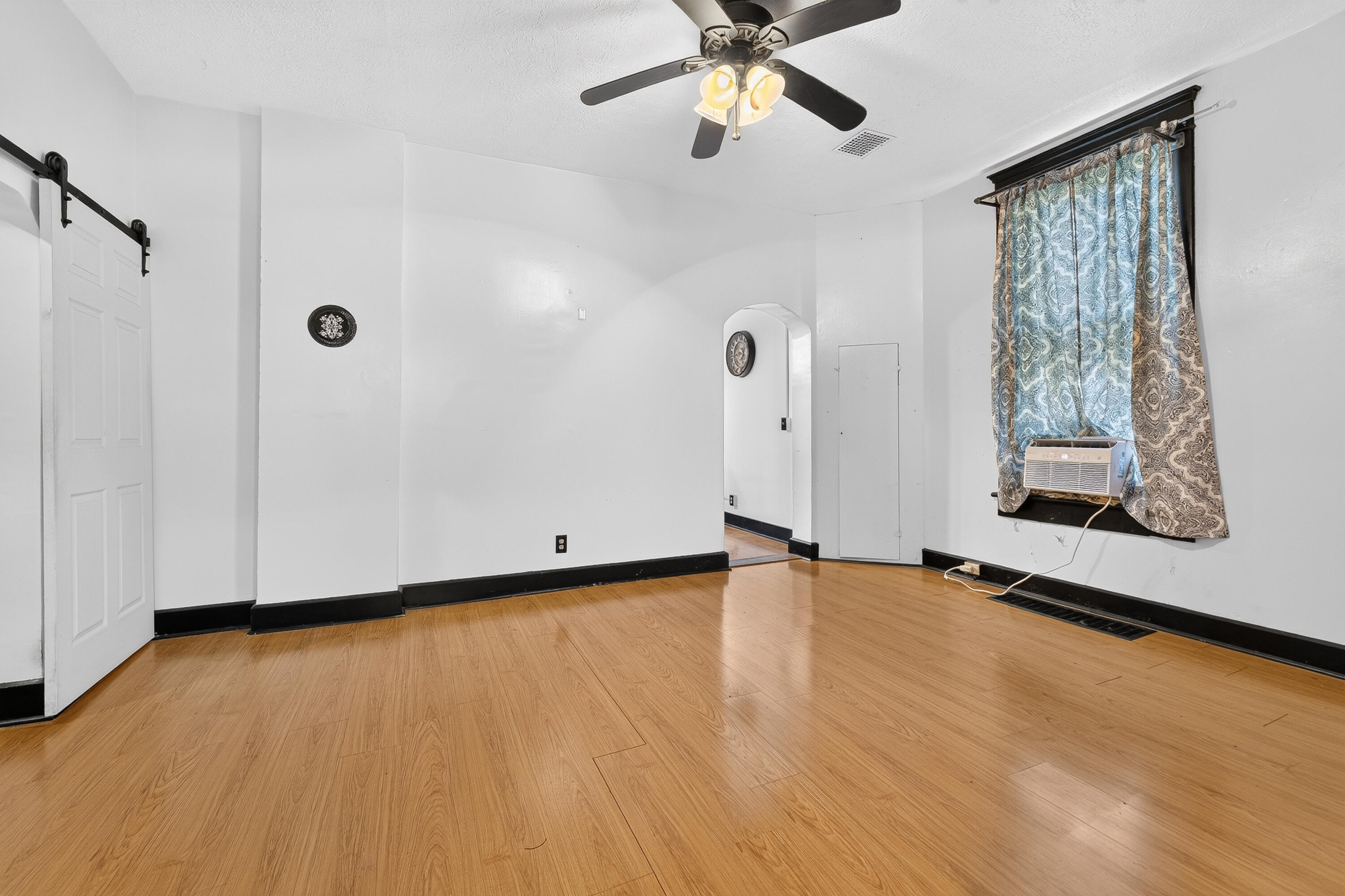 309 Main, De Graff, Ohio 43318