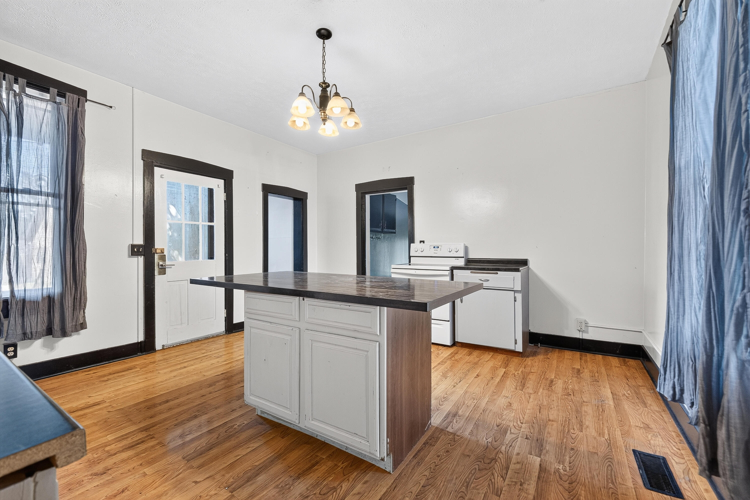 309 Main, De Graff, Ohio 43318