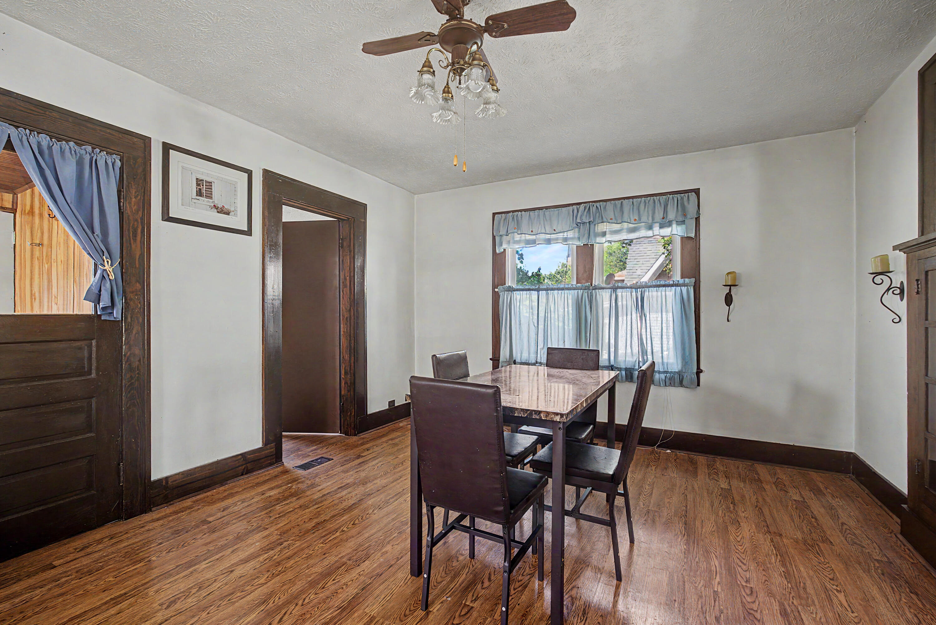 612 Madison, New Carlisle, Ohio 45344