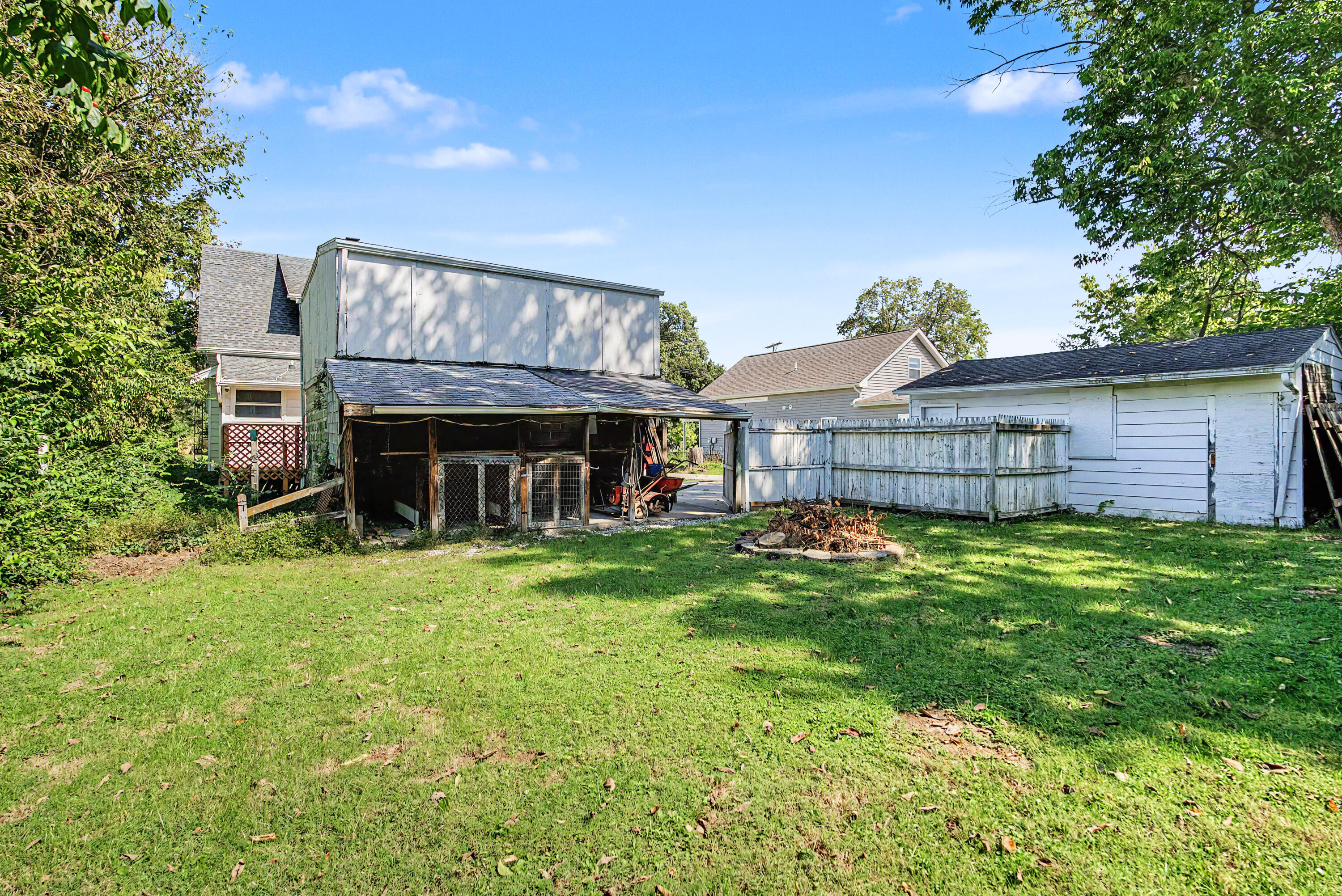 612 Madison, New Carlisle, Ohio 45344