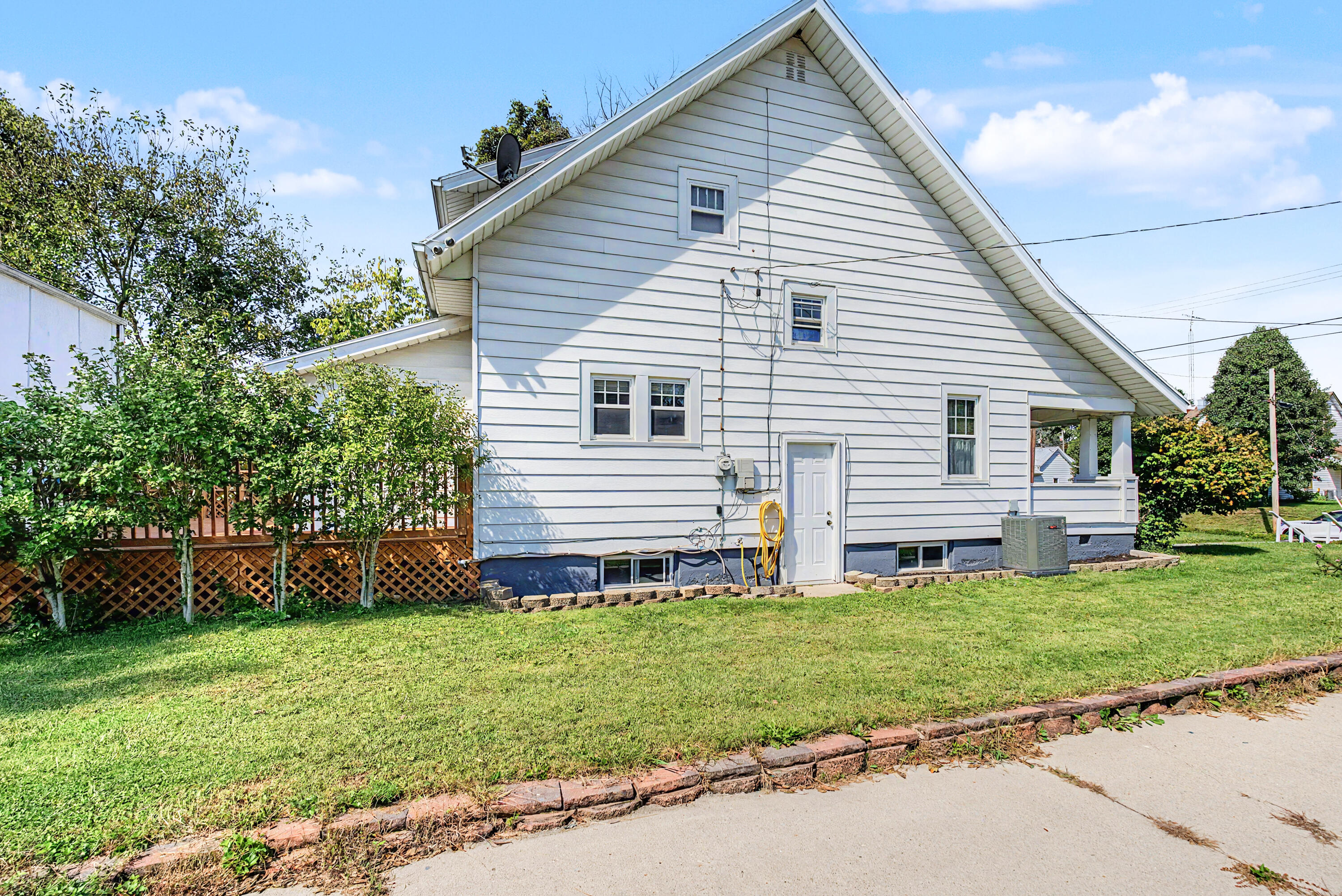 612 Madison, New Carlisle, Ohio 45344