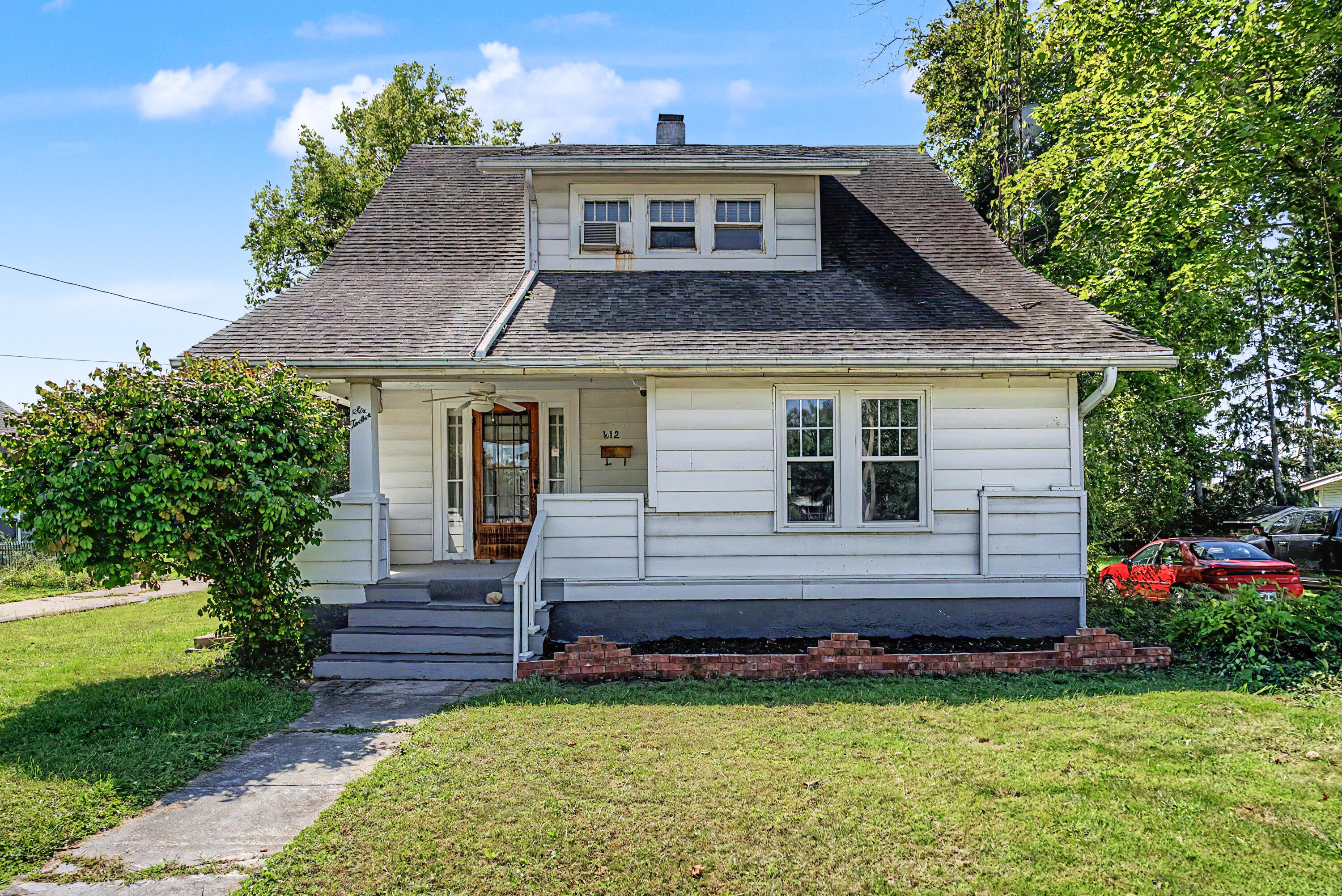 612 Madison, New Carlisle, Ohio 45344