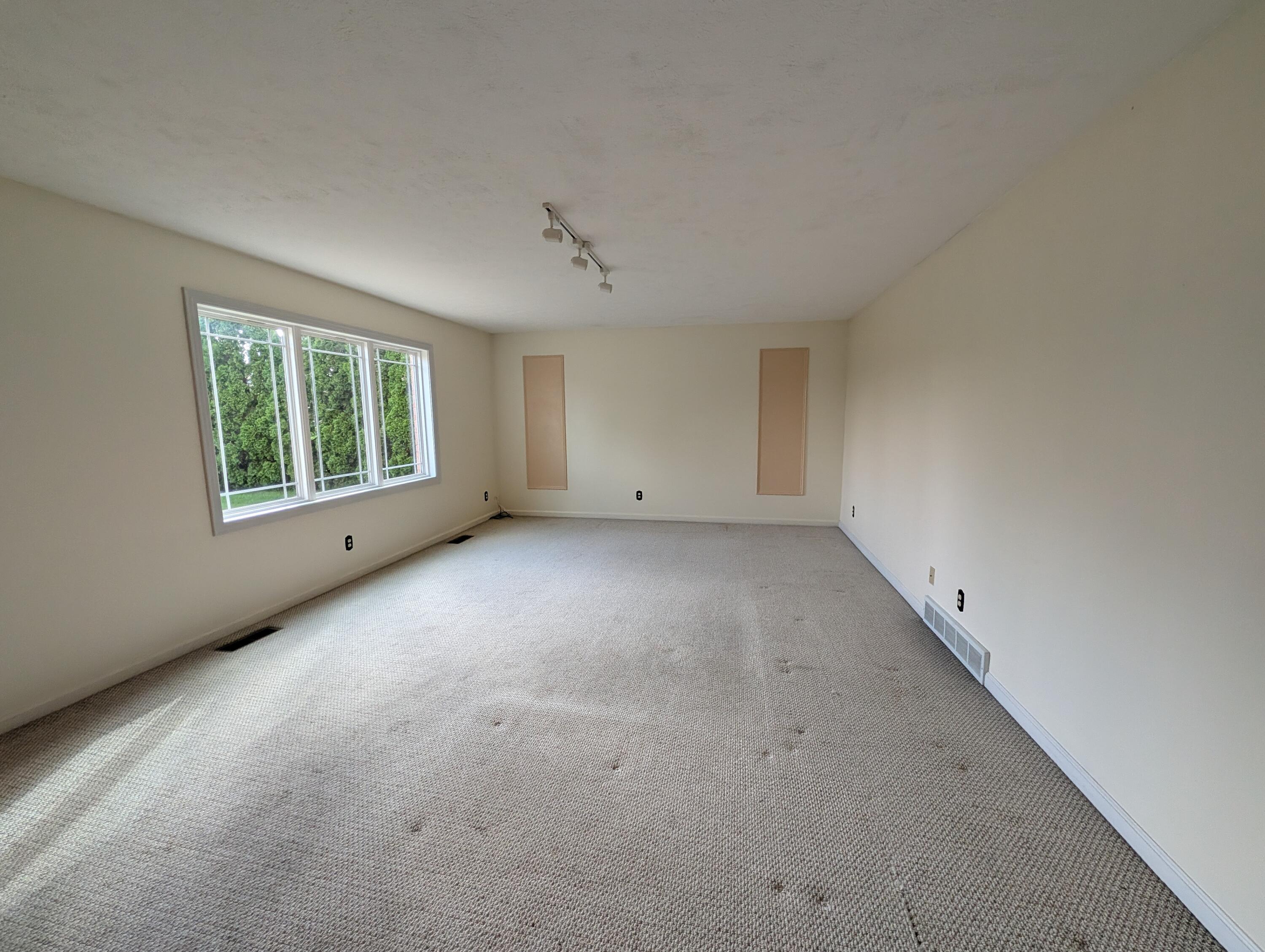 343 Windsor, Sidney, Ohio 45365