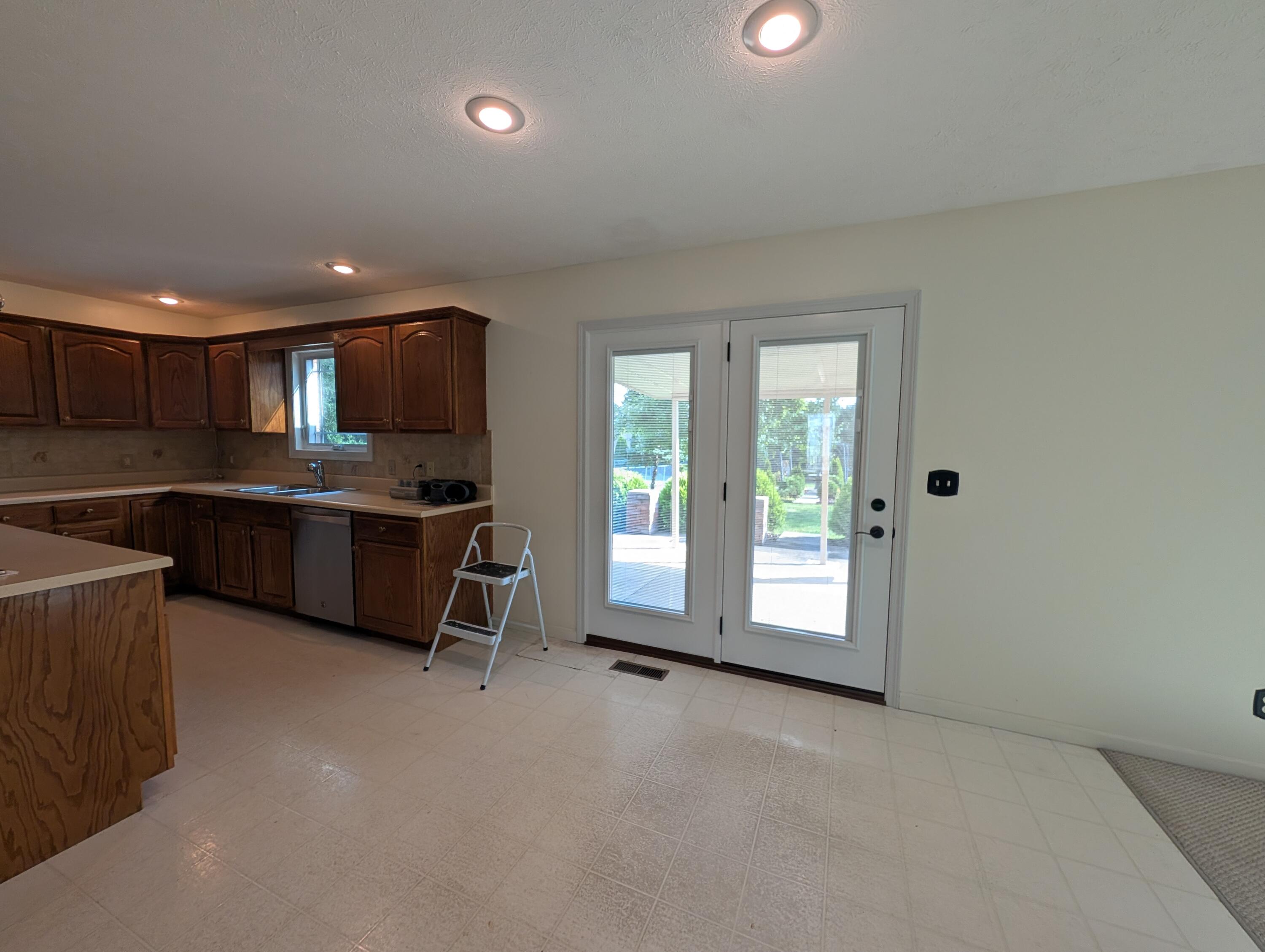 343 Windsor, Sidney, Ohio 45365