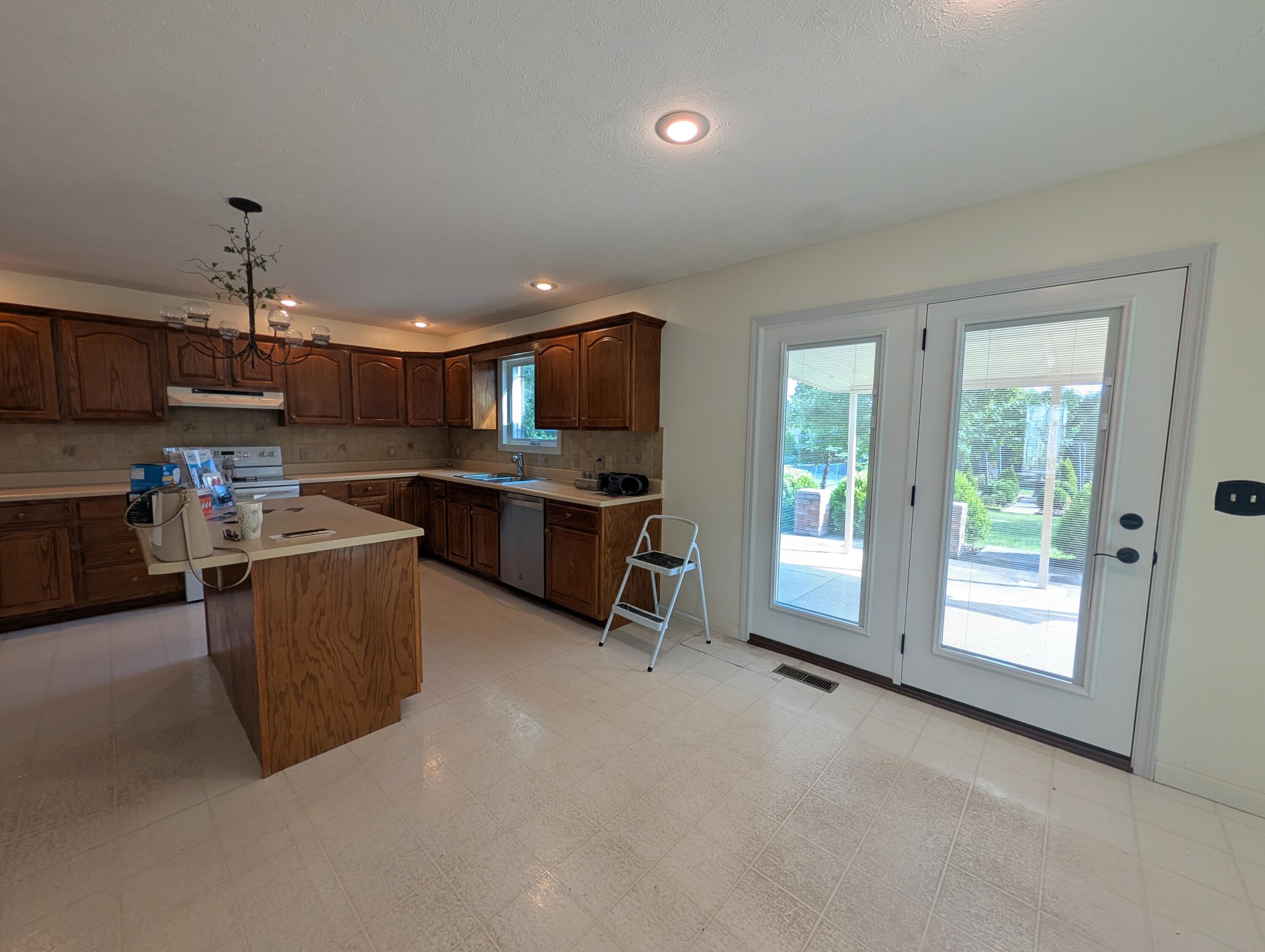 343 Windsor, Sidney, Ohio 45365