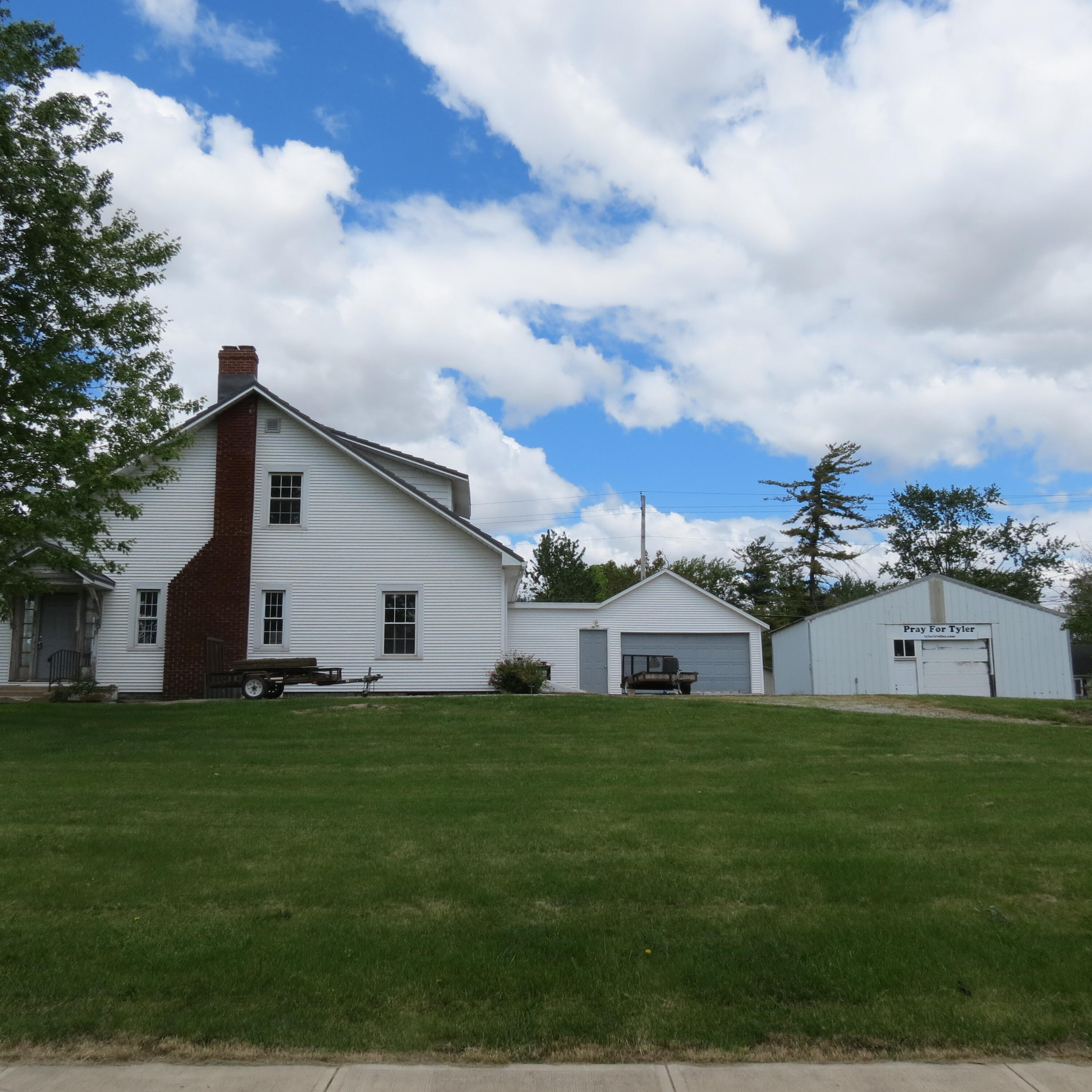 102 Main, Anna, Ohio 45302