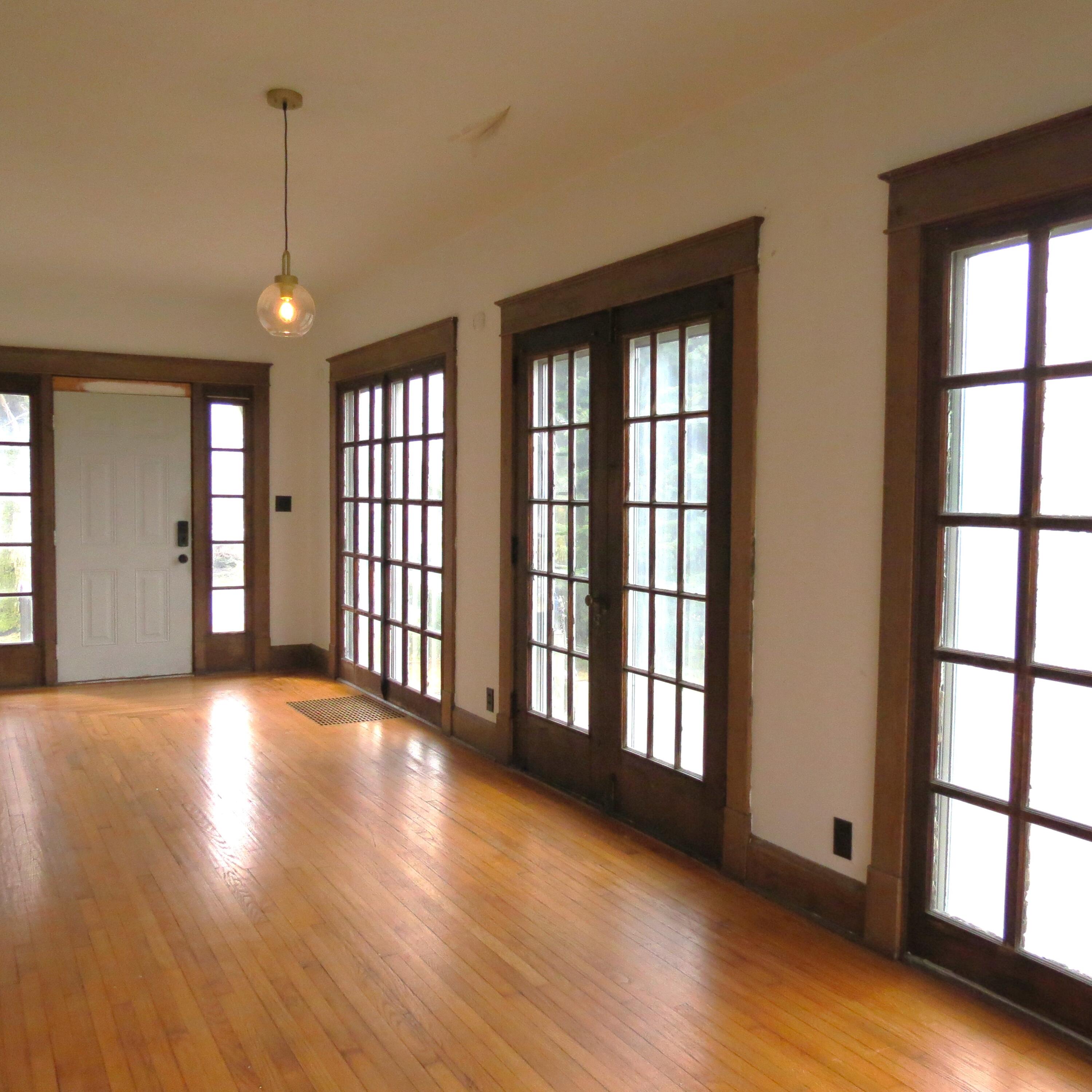 102 Main, Anna, Ohio 45302