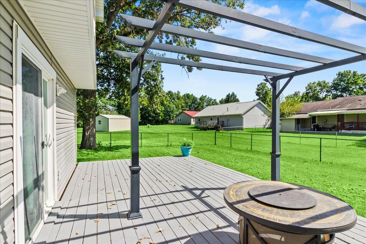 210 White Oaks, Russells Point, Ohio 43348