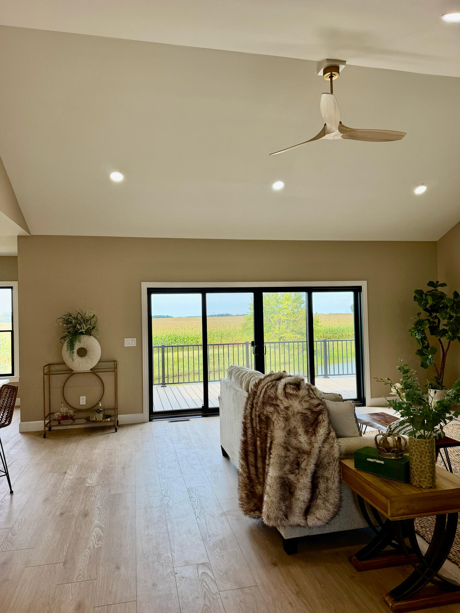 1909 Rosewood, Wapakoneta, Ohio 45895