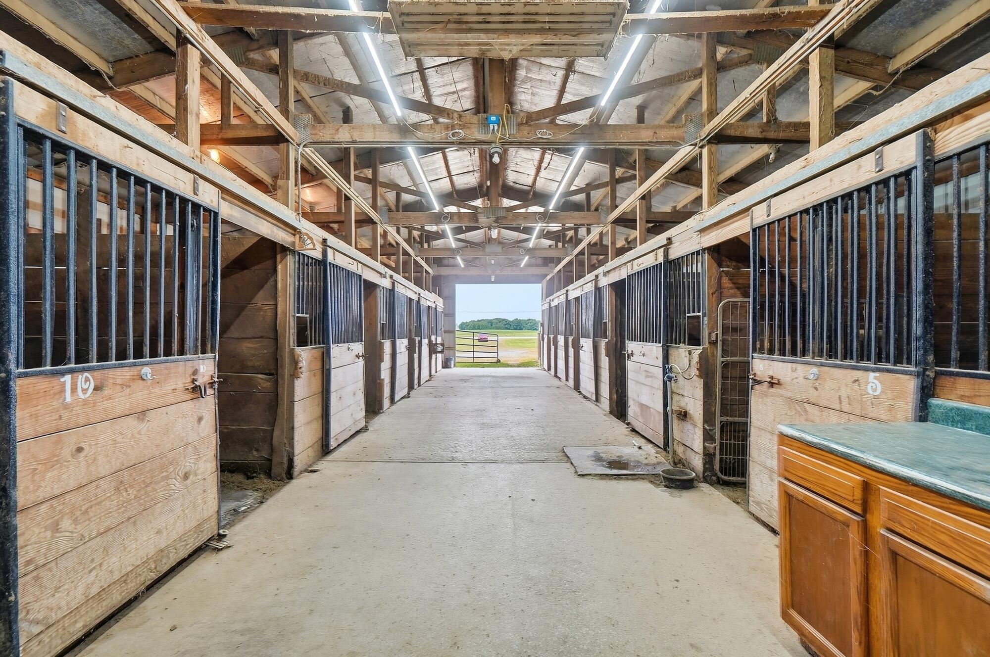 25702 Ohio 67, Waynesfield, Ohio 45896