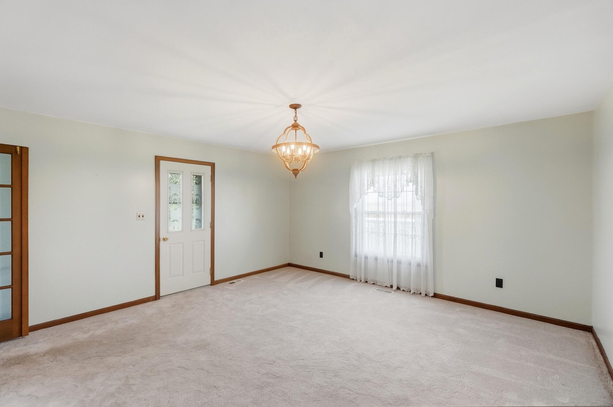 25702 Ohio 67, Waynesfield, Ohio 45896
