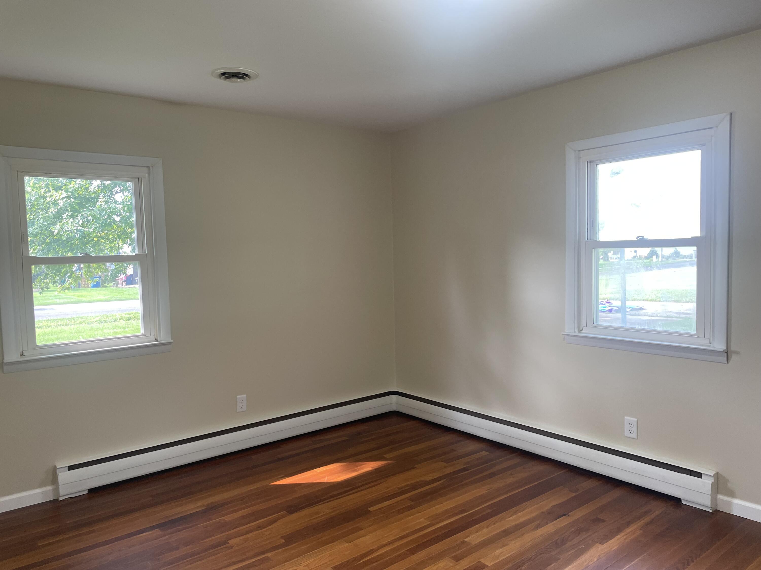 206 North, Anna, Ohio 45302