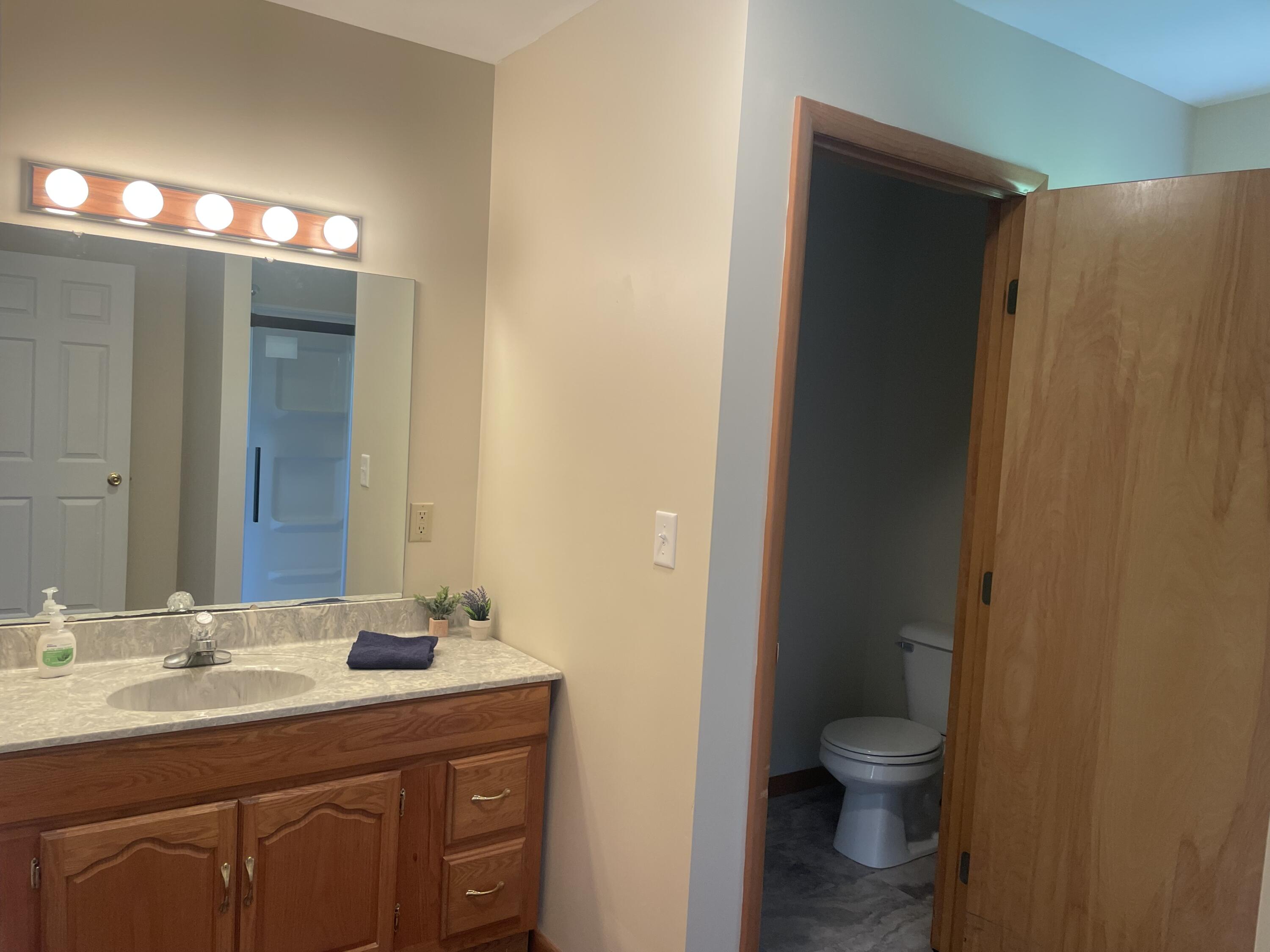 206 North, Anna, Ohio 45302