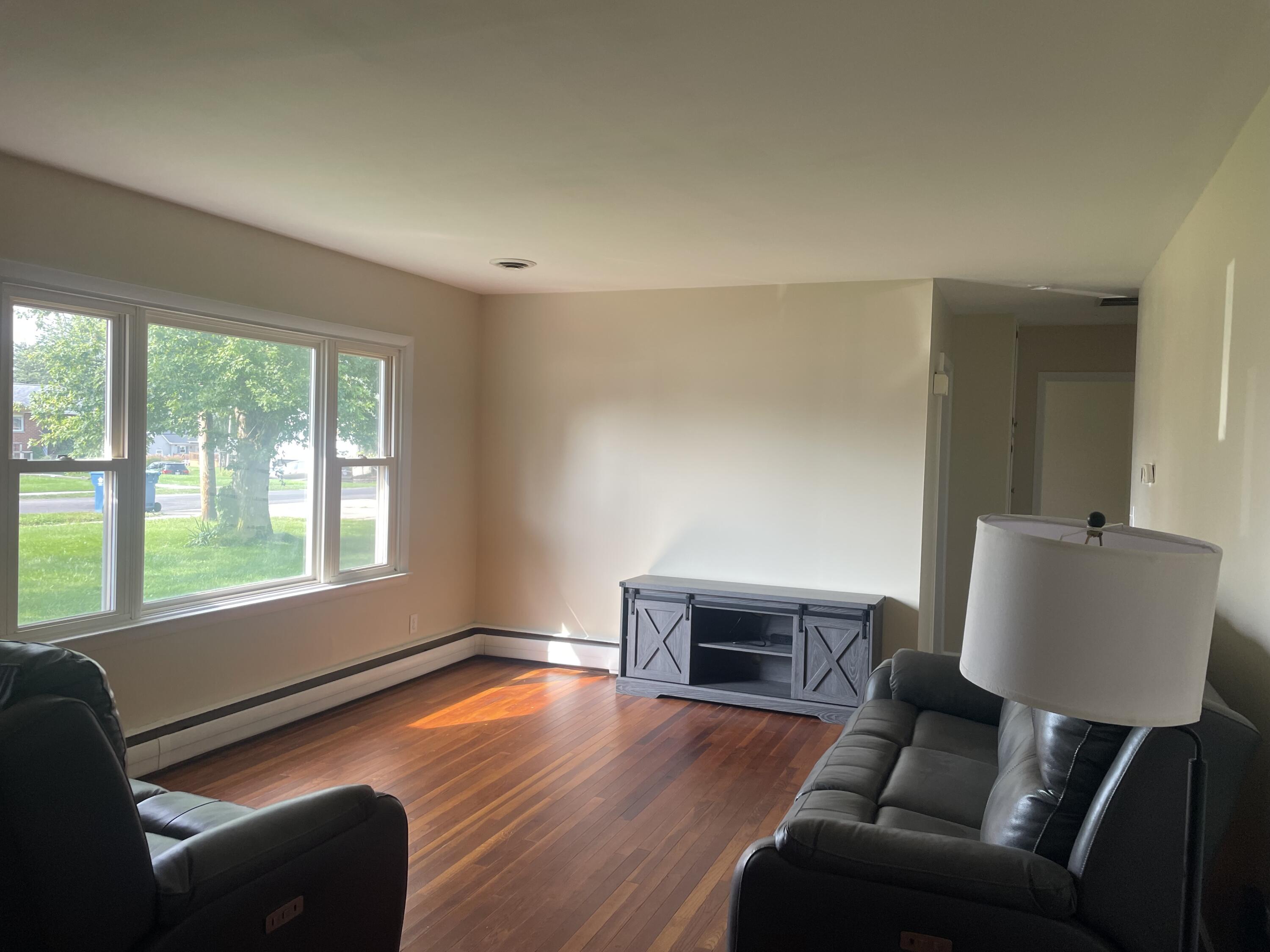 206 North, Anna, Ohio 45302