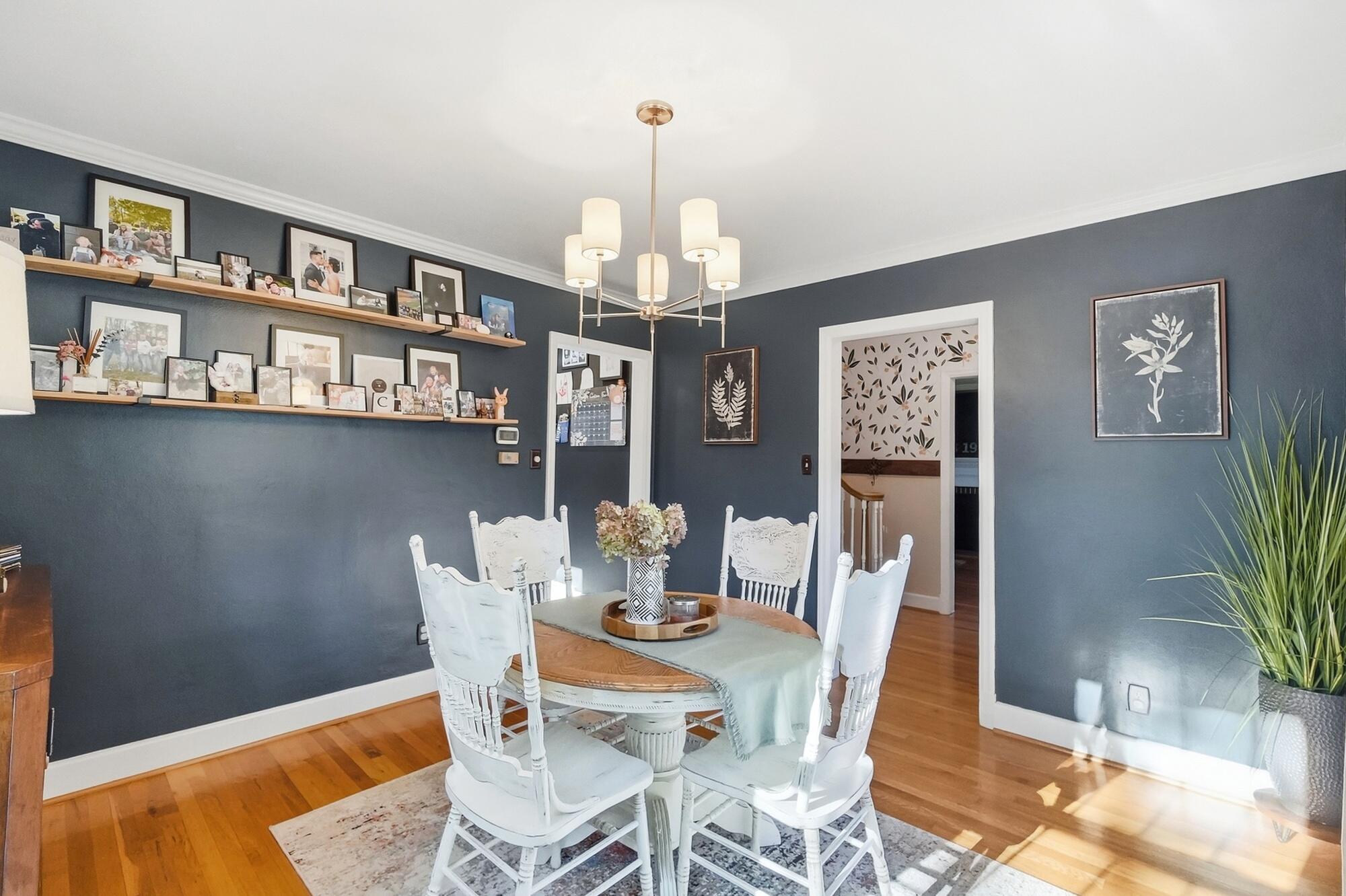 431 Dover, Springfield, Ohio 45504