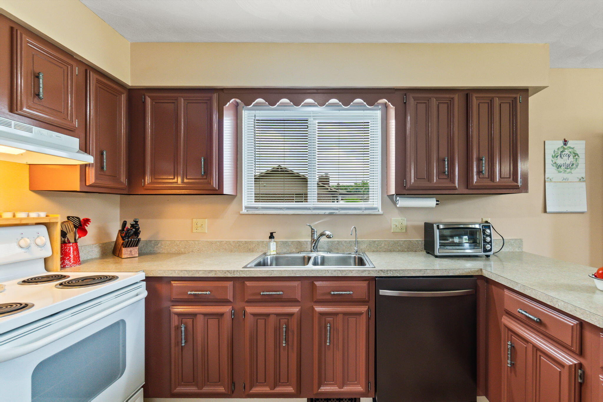 845 Burnside, Tipp City, Ohio 45371