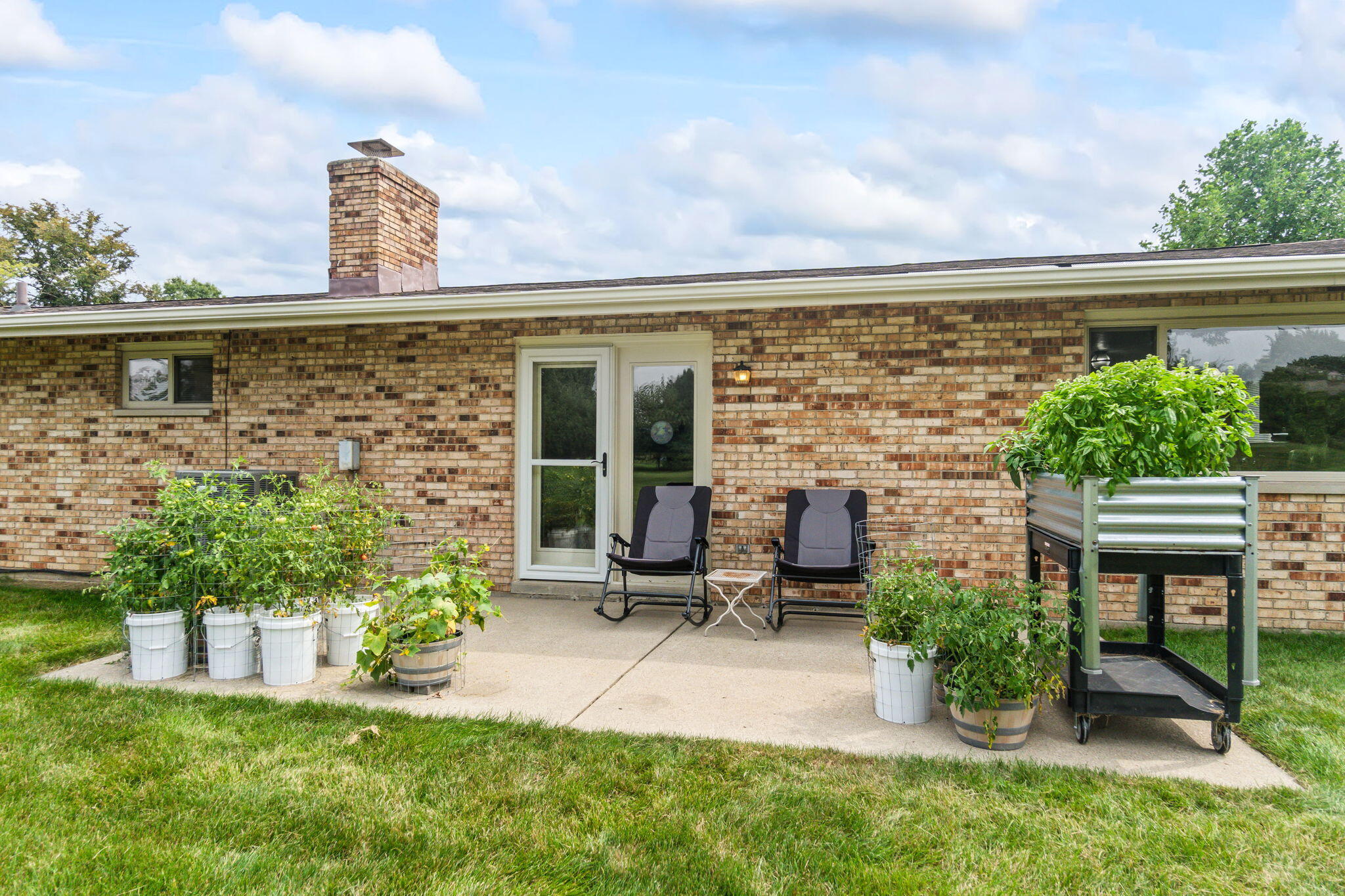 845 Burnside, Tipp City, Ohio 45371