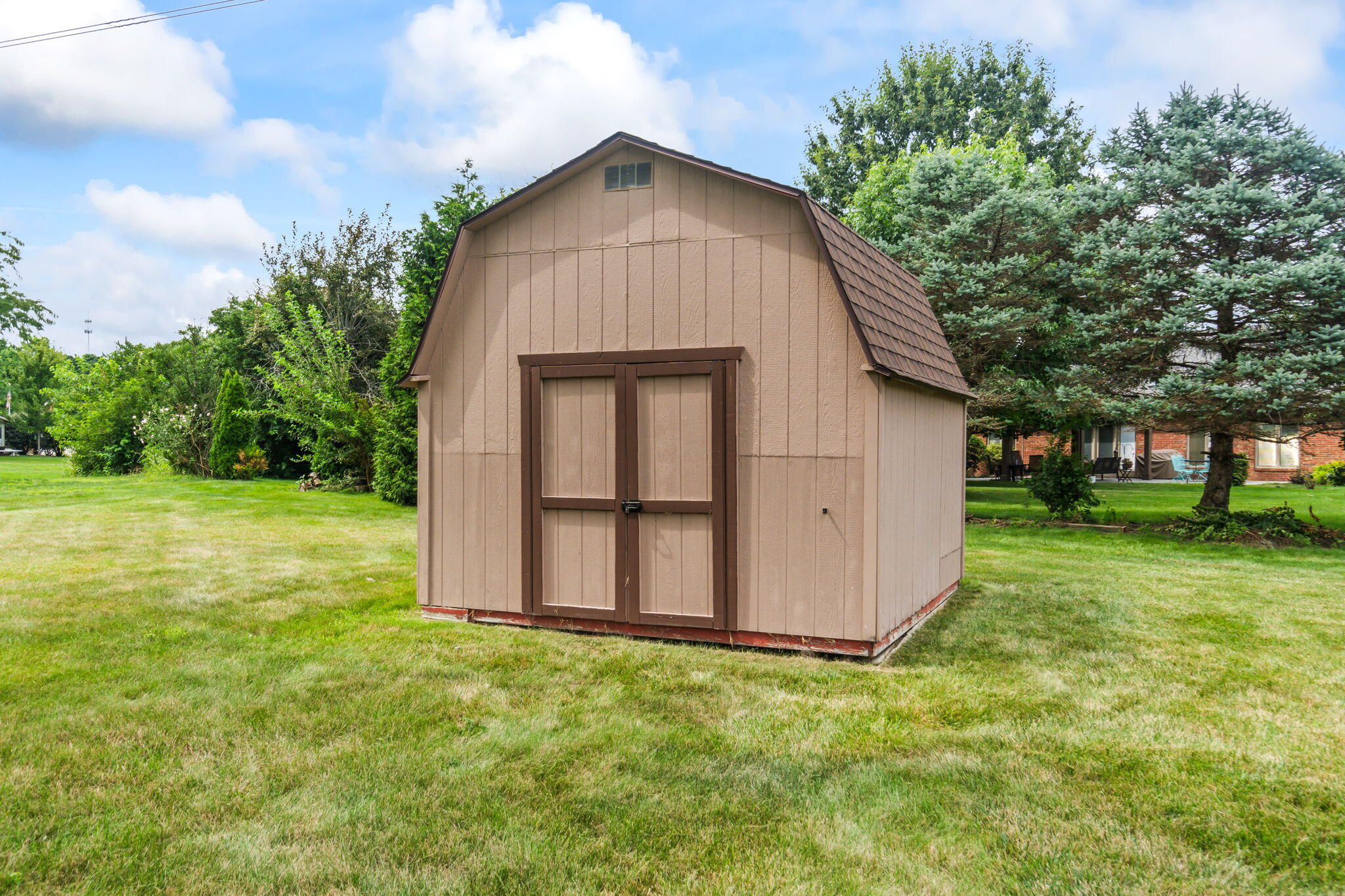 845 Burnside, Tipp City, Ohio 45371