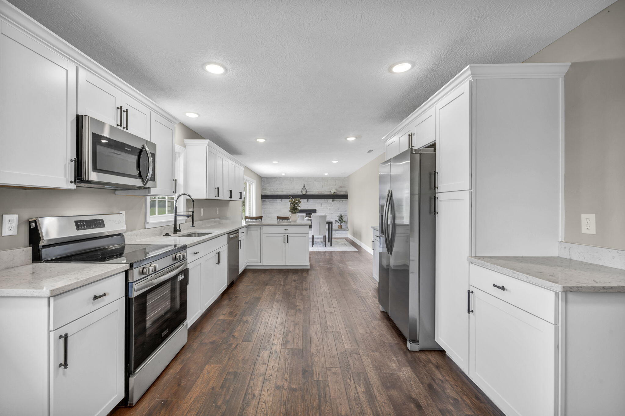 9011 State Route 245, De Graff, Ohio 43318