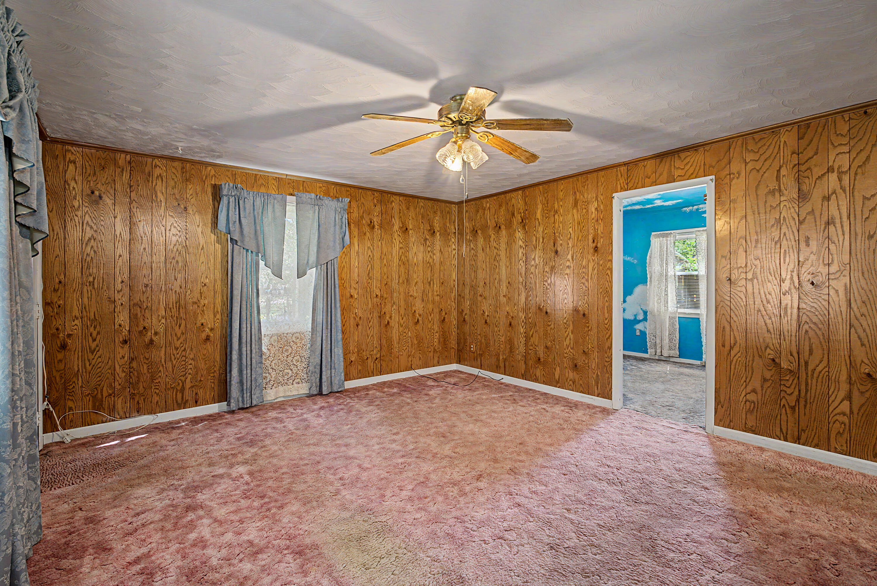 300 Fenwick, New Carlisle, Ohio 45344