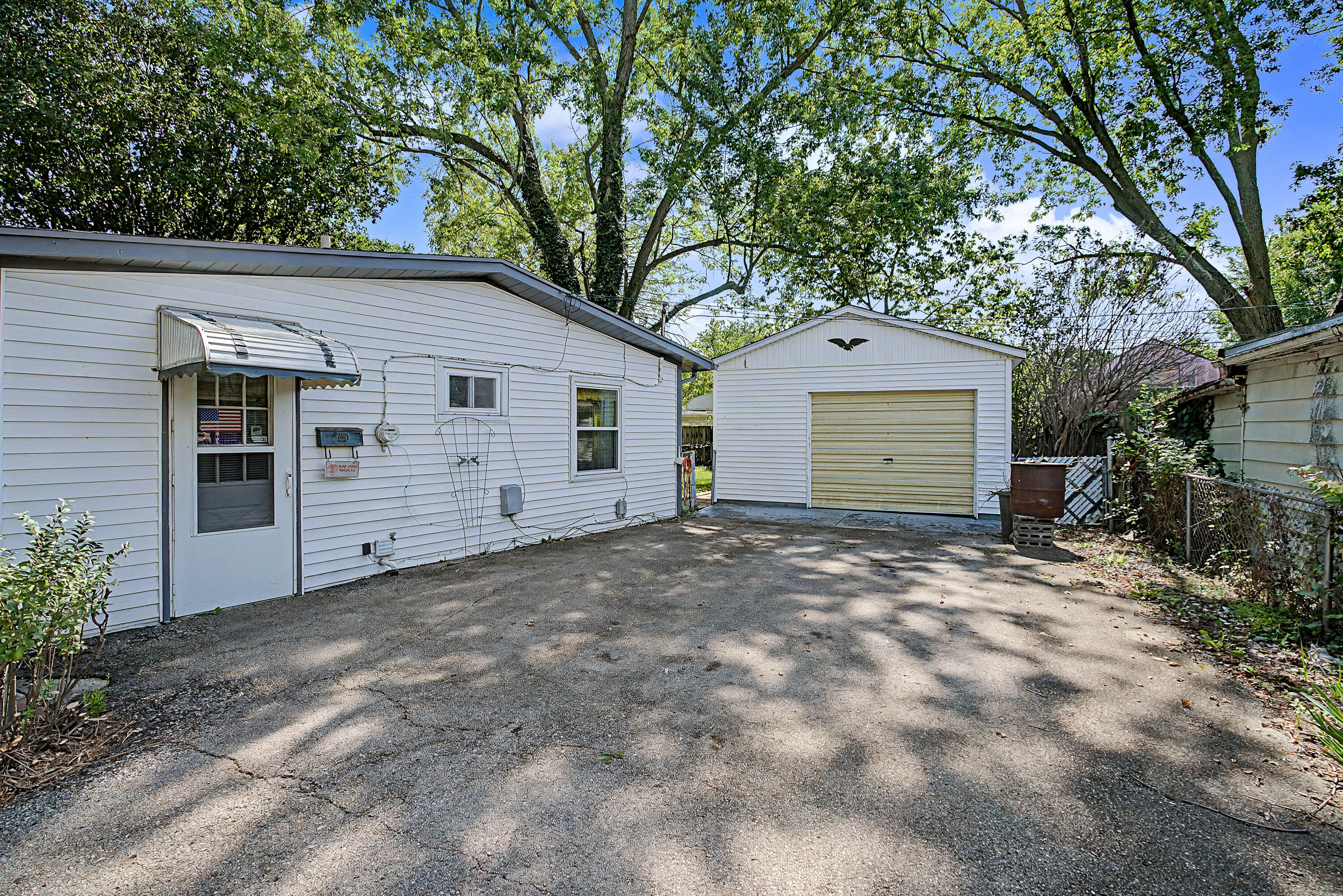 300 Fenwick, New Carlisle, Ohio 45344