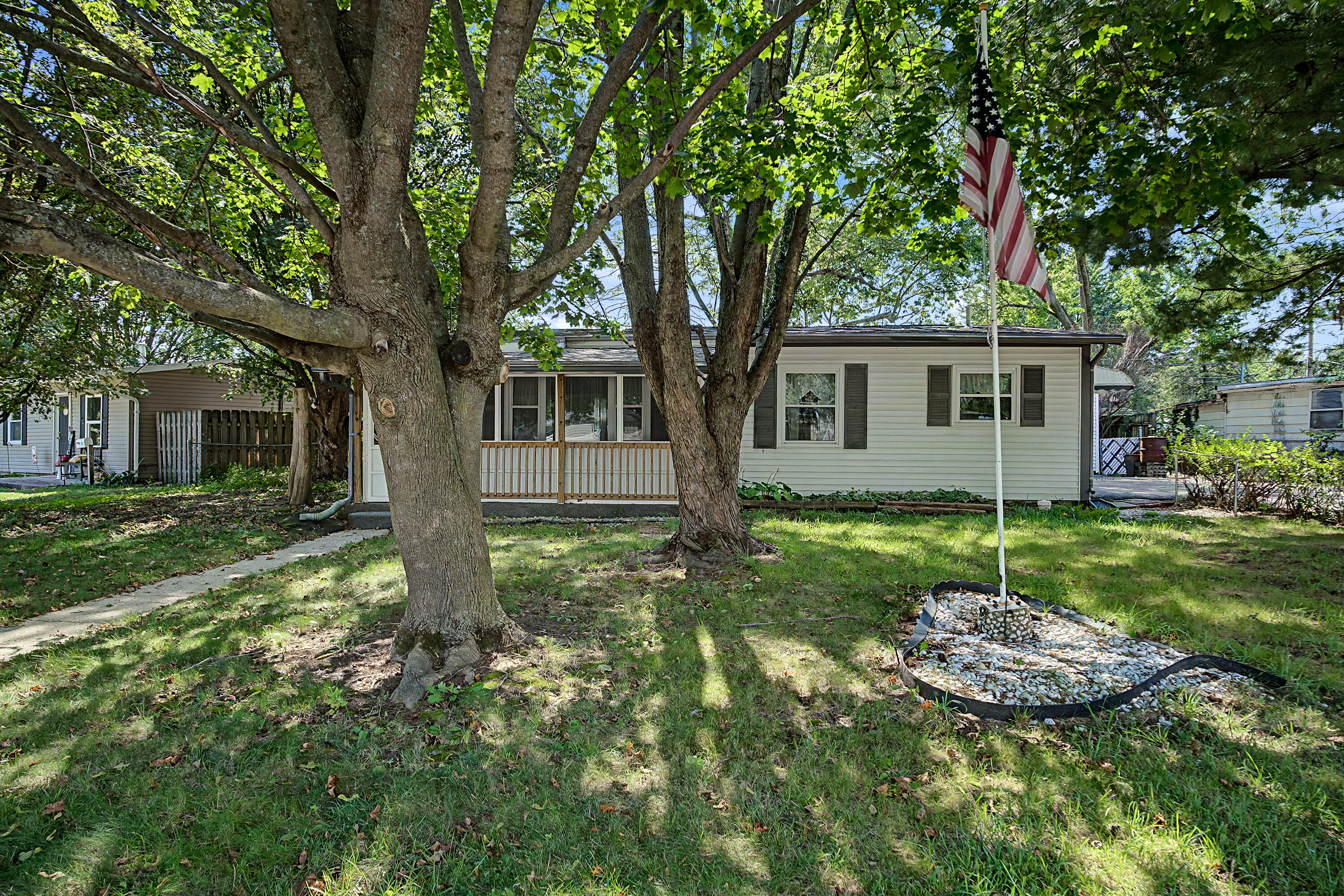300 Fenwick, New Carlisle, Ohio 45344